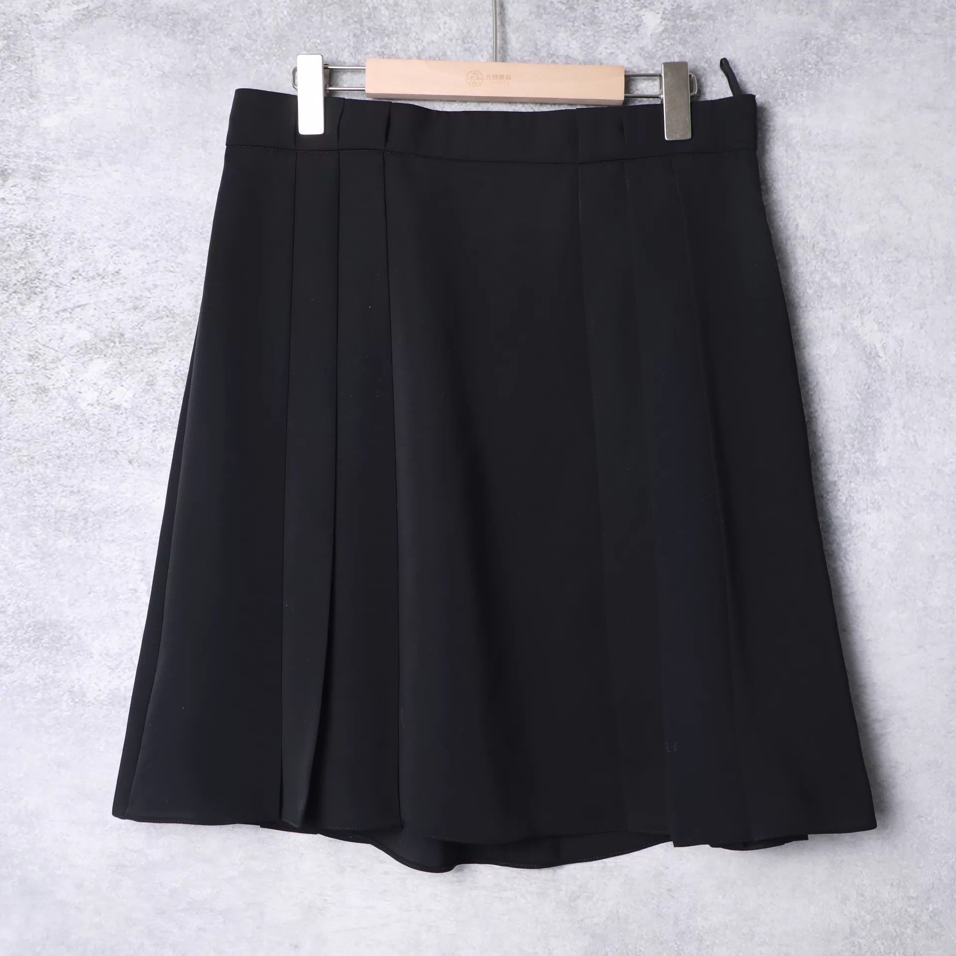 Prada Prada women's short skirt 44 Size 30" / US 8 / IT 44 - 1 Thumbnail