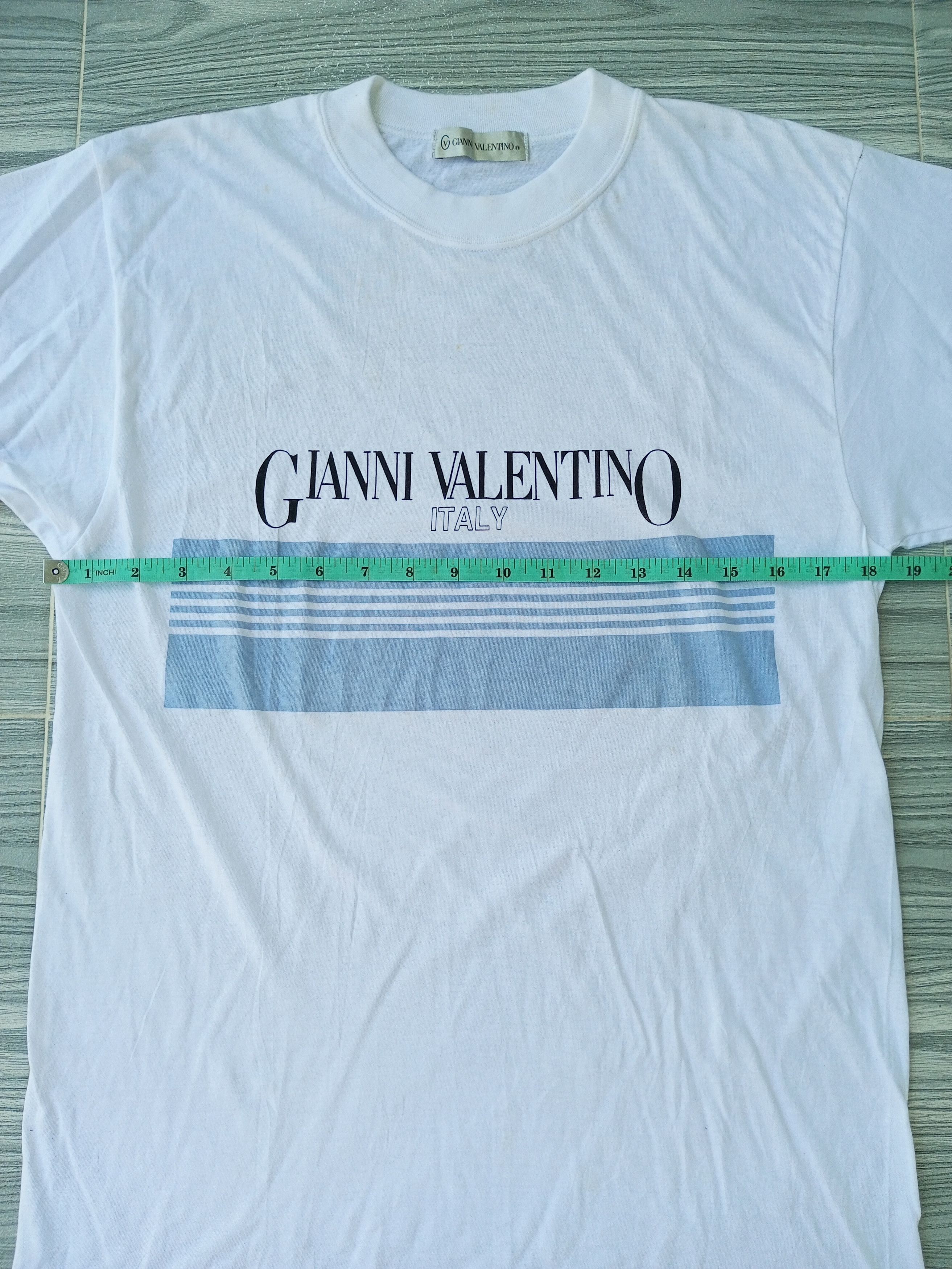 Gianni Valentino × Valentino × Vintage Vintage 90s Designer Gianni Valentino tshirt Size US M / EU 48-50 / 2 - 8 Thumbnail