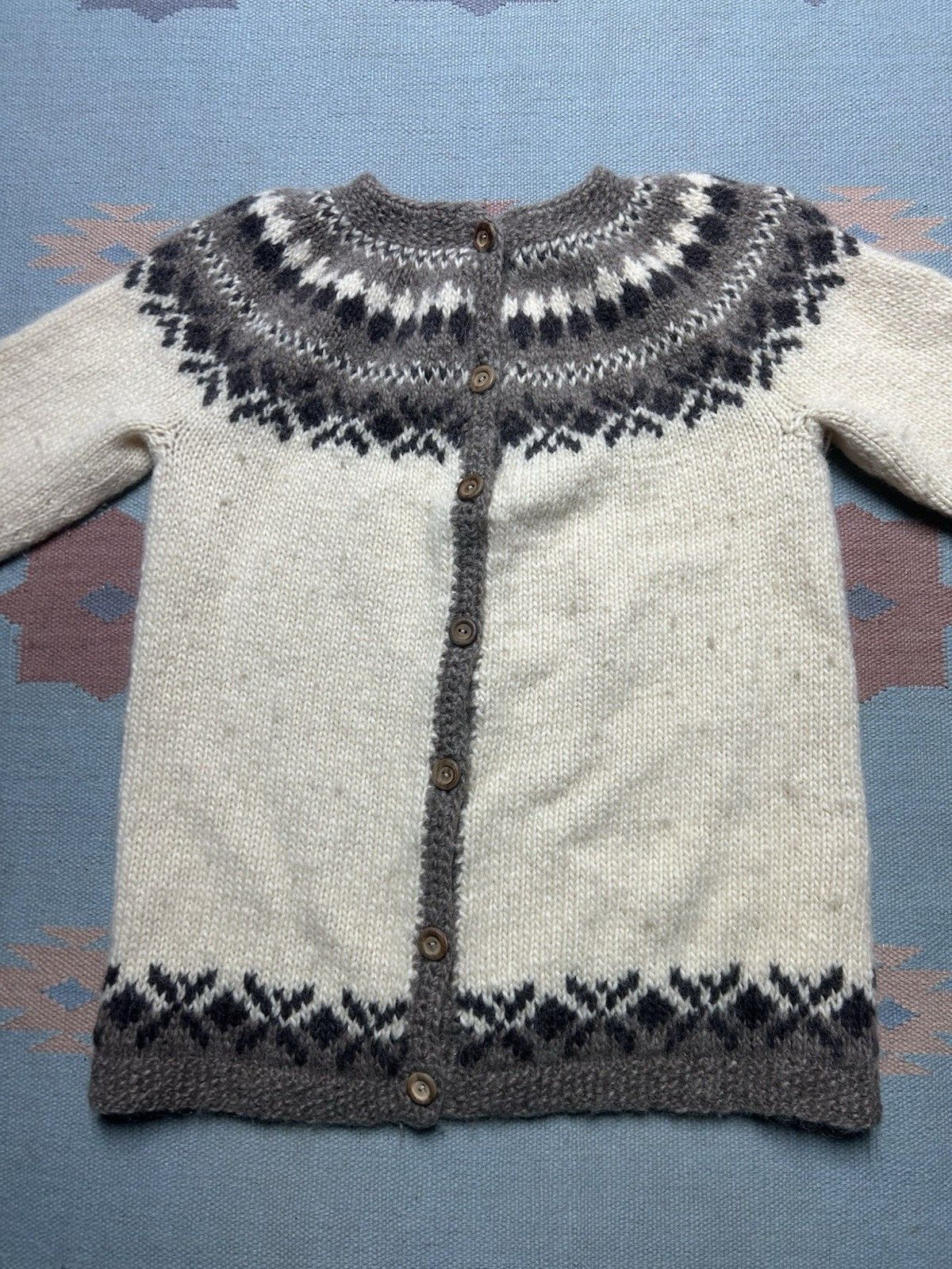 Vintage Vtg hand knit wool sweater cardigan fair isle Nordic L? Size L / US 10 / IT 46 - 2 Thumbnail