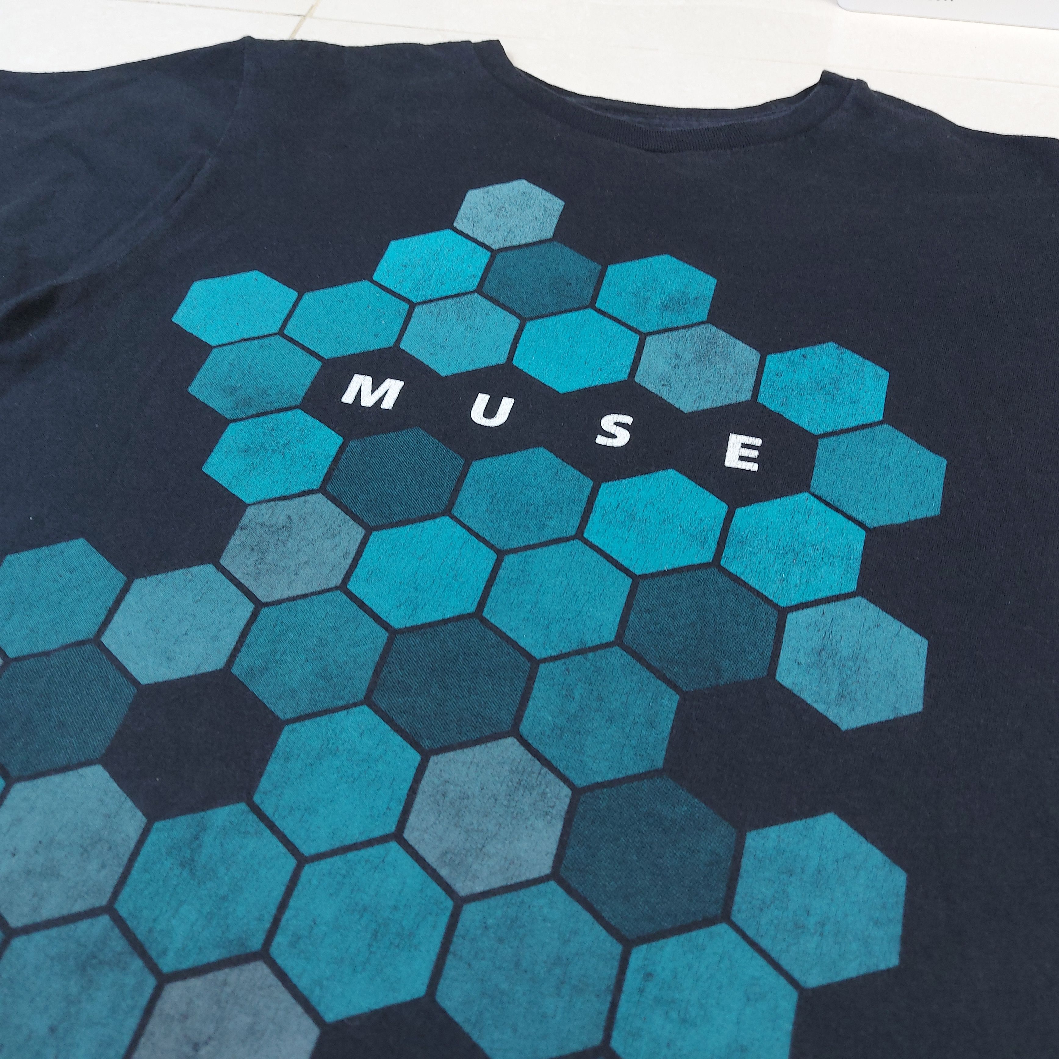 Band Tees Muse Band The Resistance Hexagon Tile Official Merch TEE Size US M / EU 48-50 / 2 - 7 Thumbnail