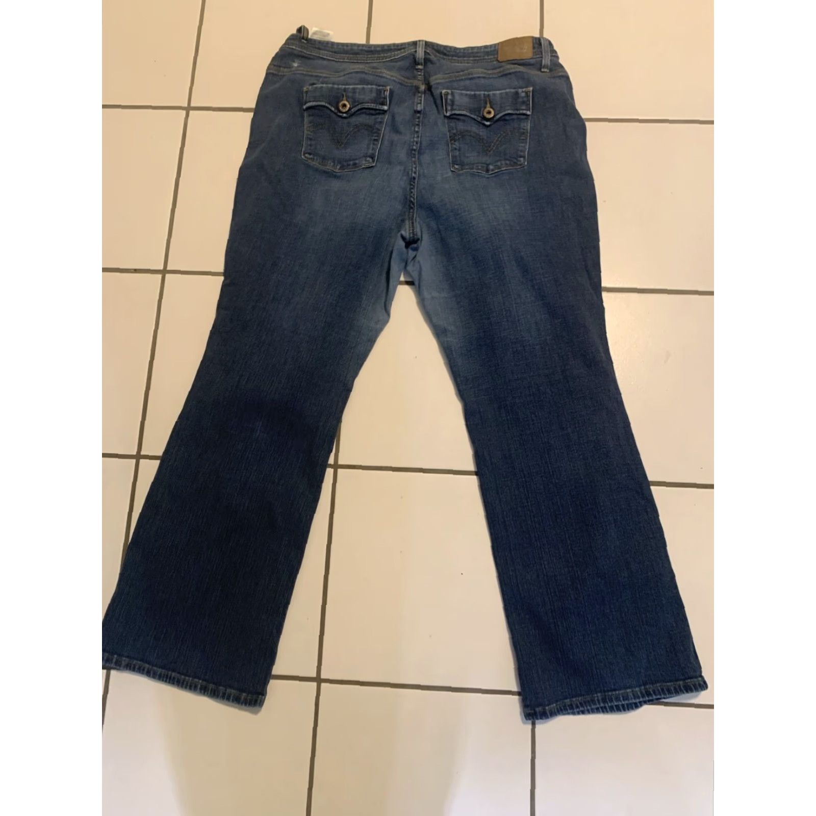 Levi's Levi's 580 Women's Bootcut Jeans 22W Dark Wash Stretch Cotton Spandex Plus Size Blue Retro Size 40" / US 18 - 2 Thumbnail