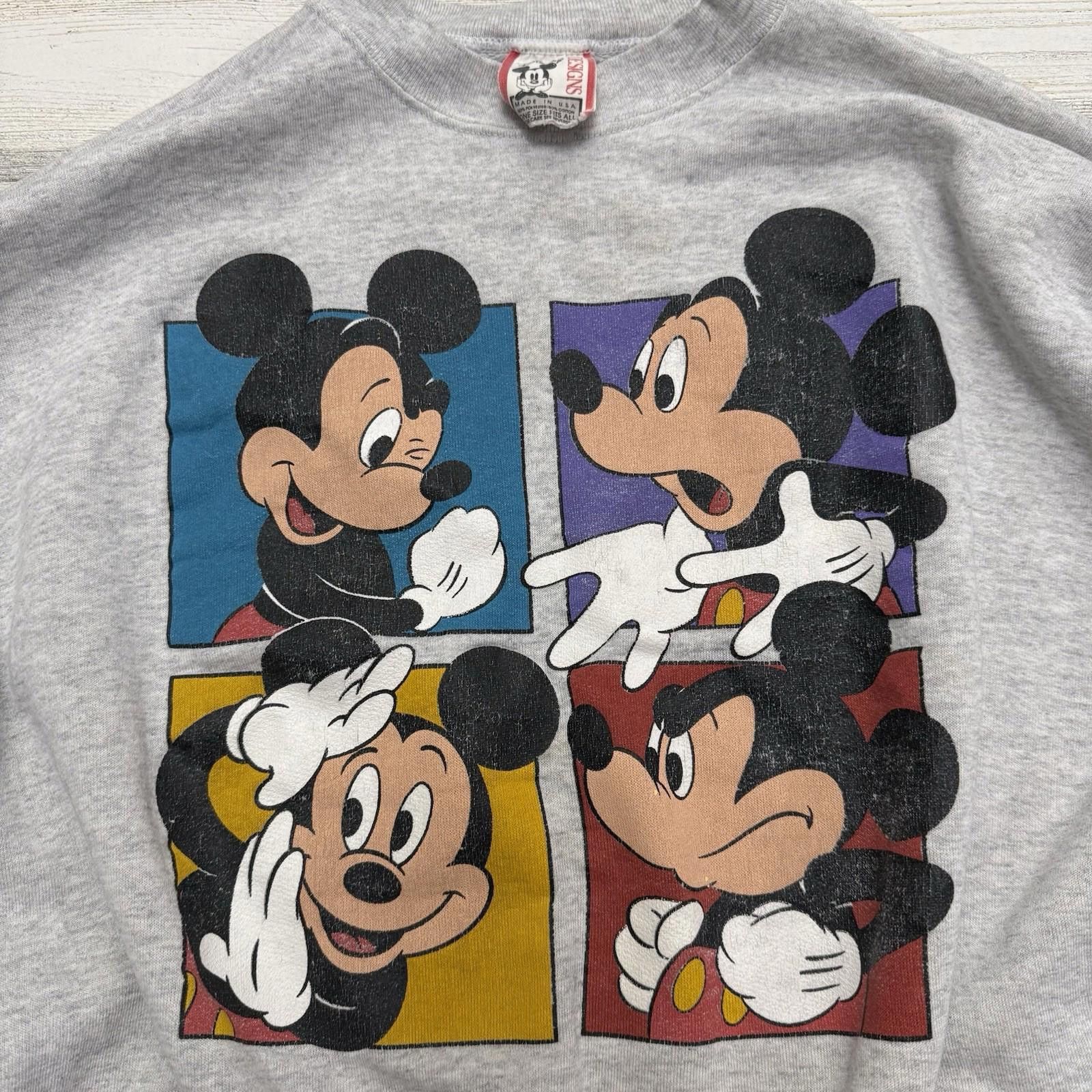 Disney Vtg 90s Mickey Mouse Disney Sweatshirt Character One Size Size US M / EU 48-50 / 2 - 4 Thumbnail