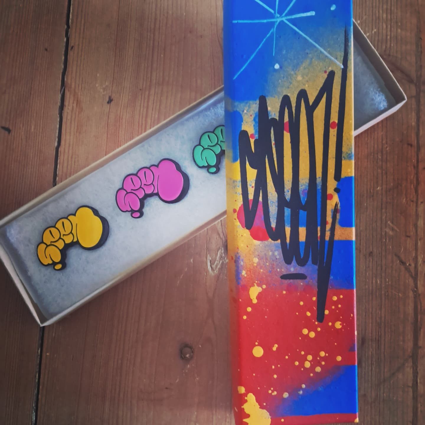 Other Very Rare Deadstock SEEN Pins only 50 made worldwide Size ONE SIZE - 6 Thumbnail