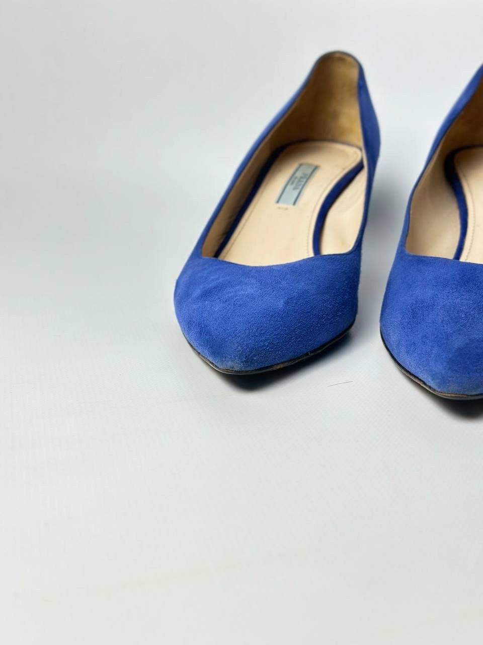 Prada Prada Kitten Heels Cute Eye Catching Royal Blue Suede Size US 9 / IT 39 - 9 Thumbnail