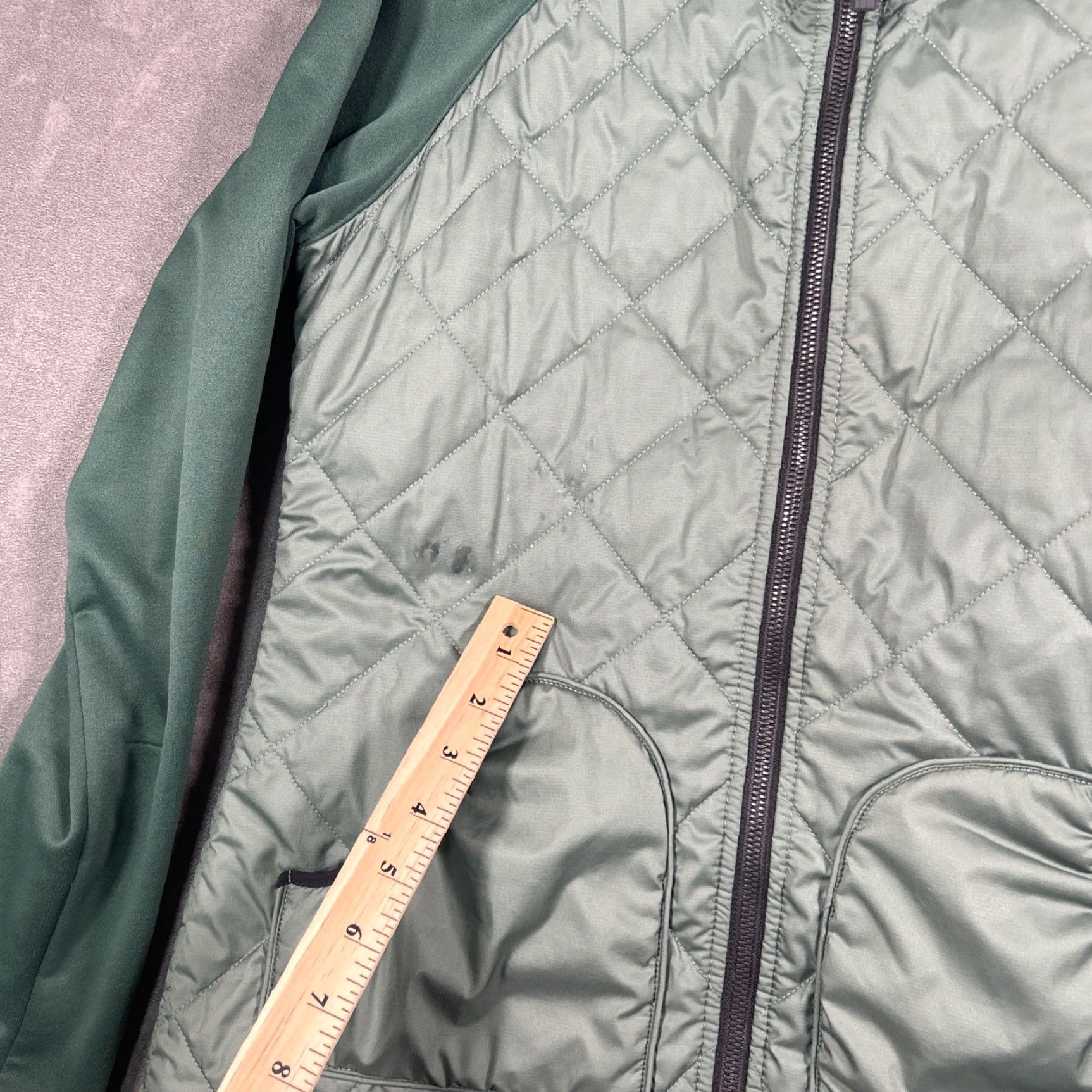 The North Face VINTAGE The North Face Full Zip Quilted Jacket Womens M Green Hooded Stain Size M / US 6-8 / IT 42-44 - 5 Thumbnail