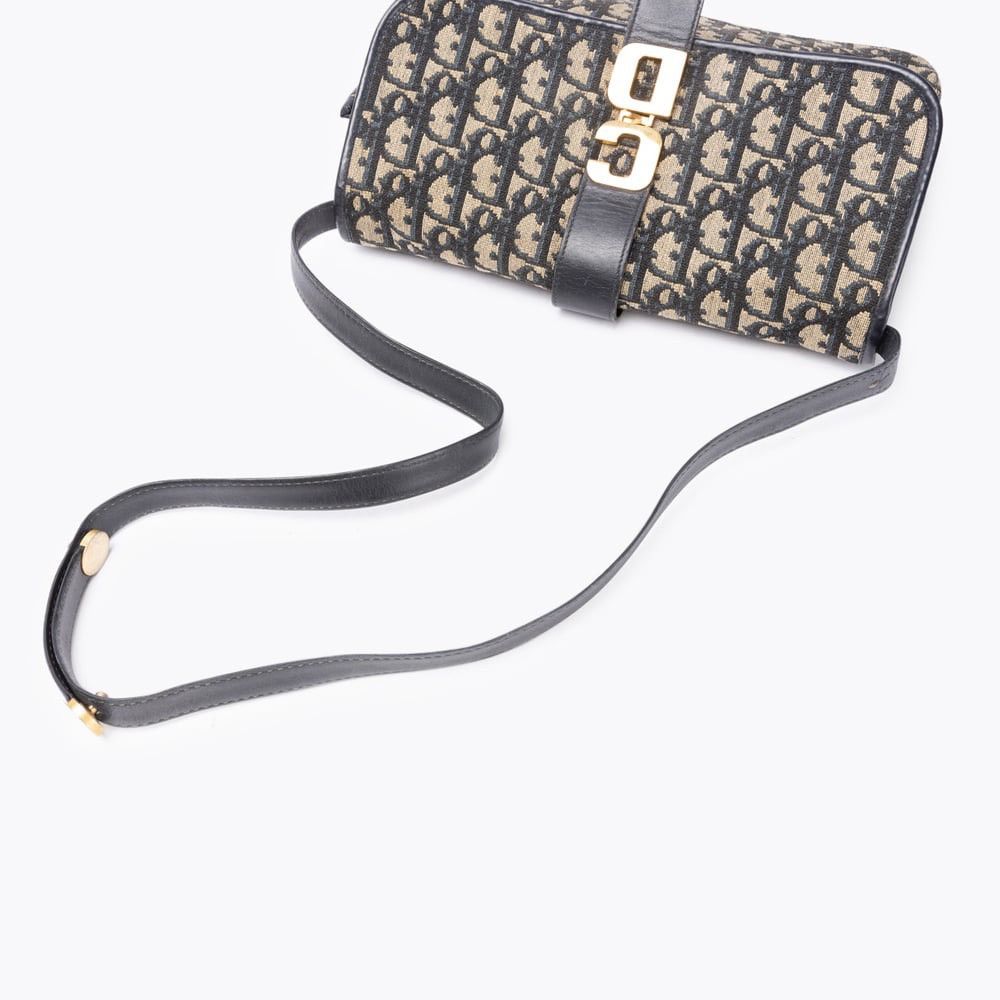 Christian Dior Monsieur × Dior Authentic CHRISTIAN DIOR Diorissimo Envelope Shoulder Bag Size ONE SIZE - 5 Thumbnail