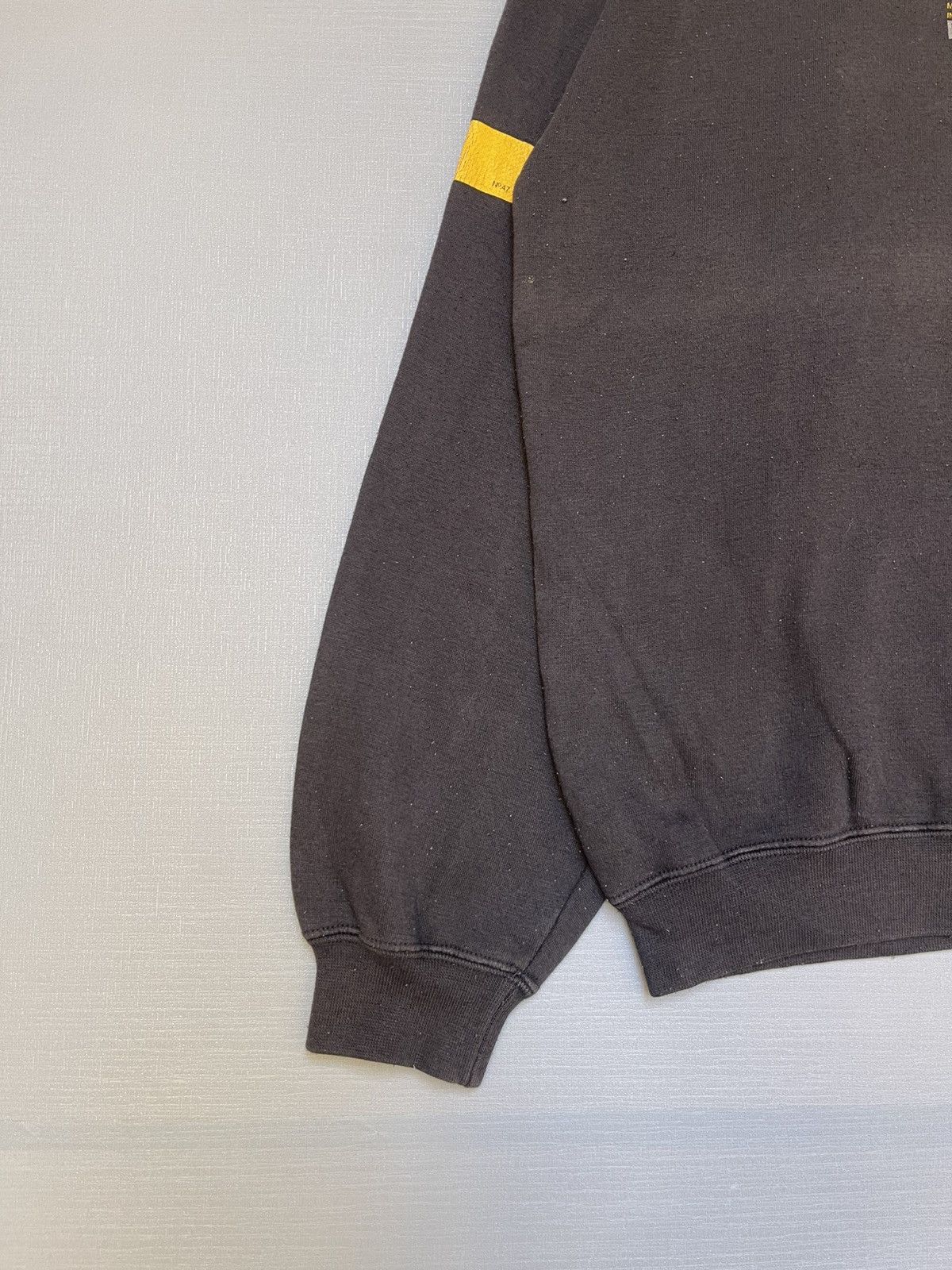Vintage Vintage Military Sweatshirt Size US L / EU 52-54 / 3 - 4 Thumbnail