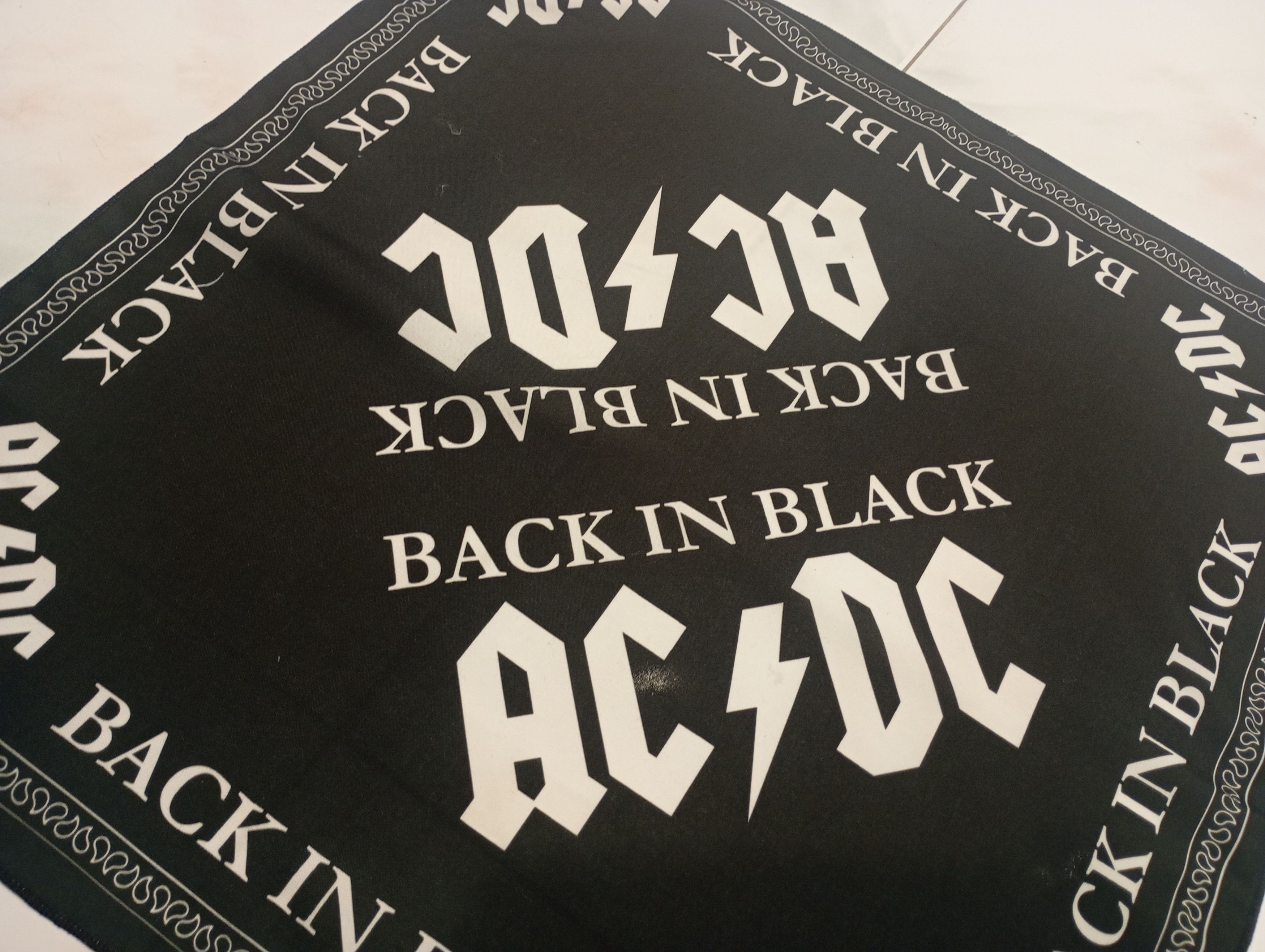 Band Tees Skulls Bandana Handkerchief acdc Size ONE SIZE - 2 Thumbnail
