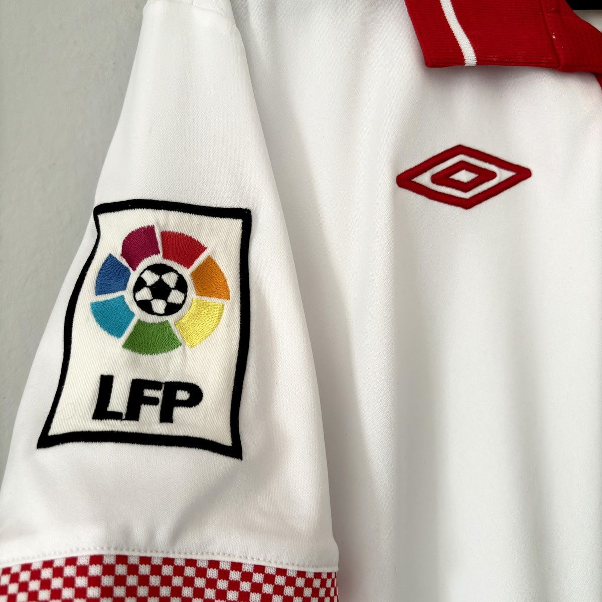 Umbro × Vintage 2012 2013 Sevilla Spain Umbro Home Kit Soccer Jersey Shirt Size US M / EU 48-50 / 2 - 5 Thumbnail