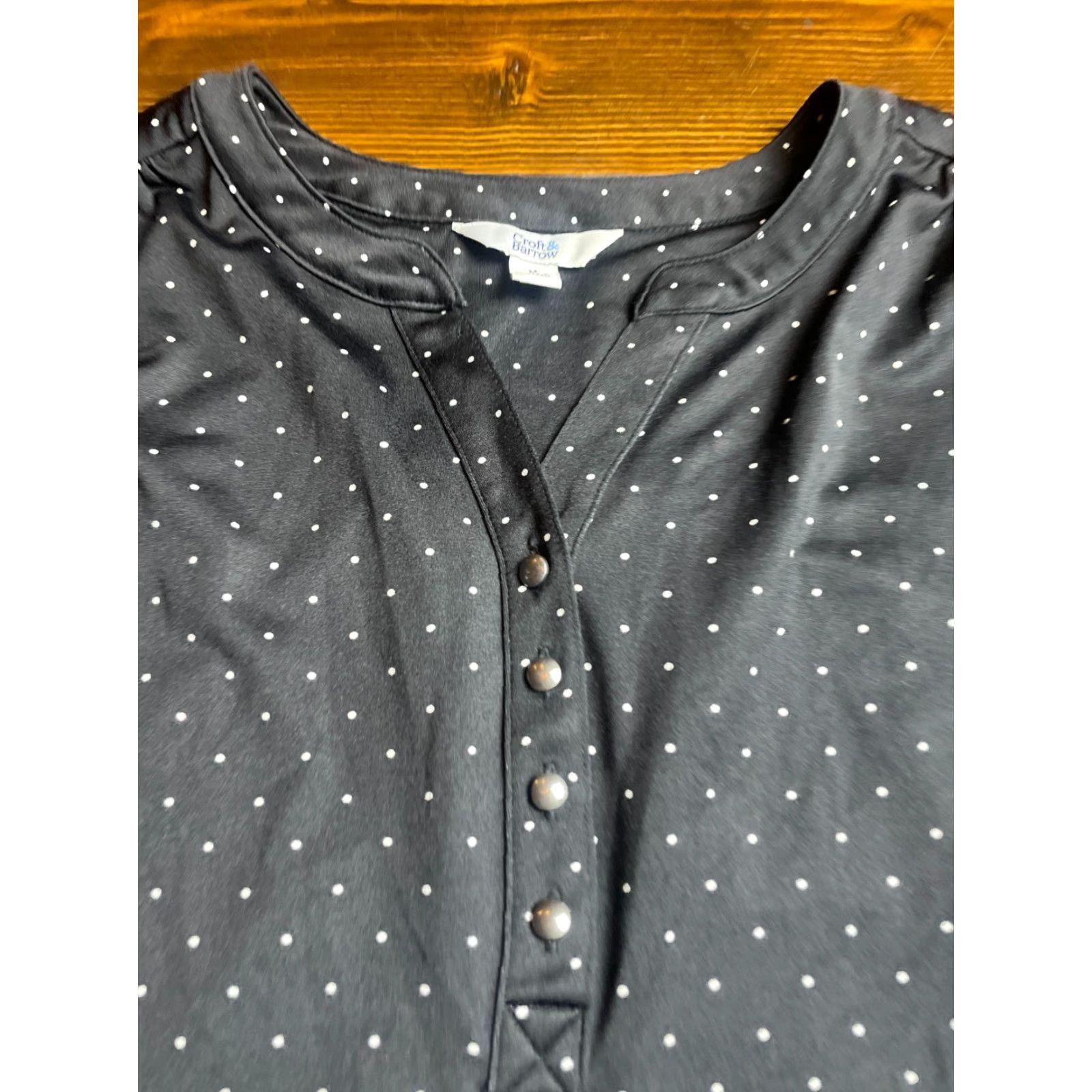 Croft & Barrow Croft & Barrow Shirt Women's Size Medium Black White Polka Dots Long Sleeve Size M / US 6-8 / IT 42-44 - 2 Thumbnail
