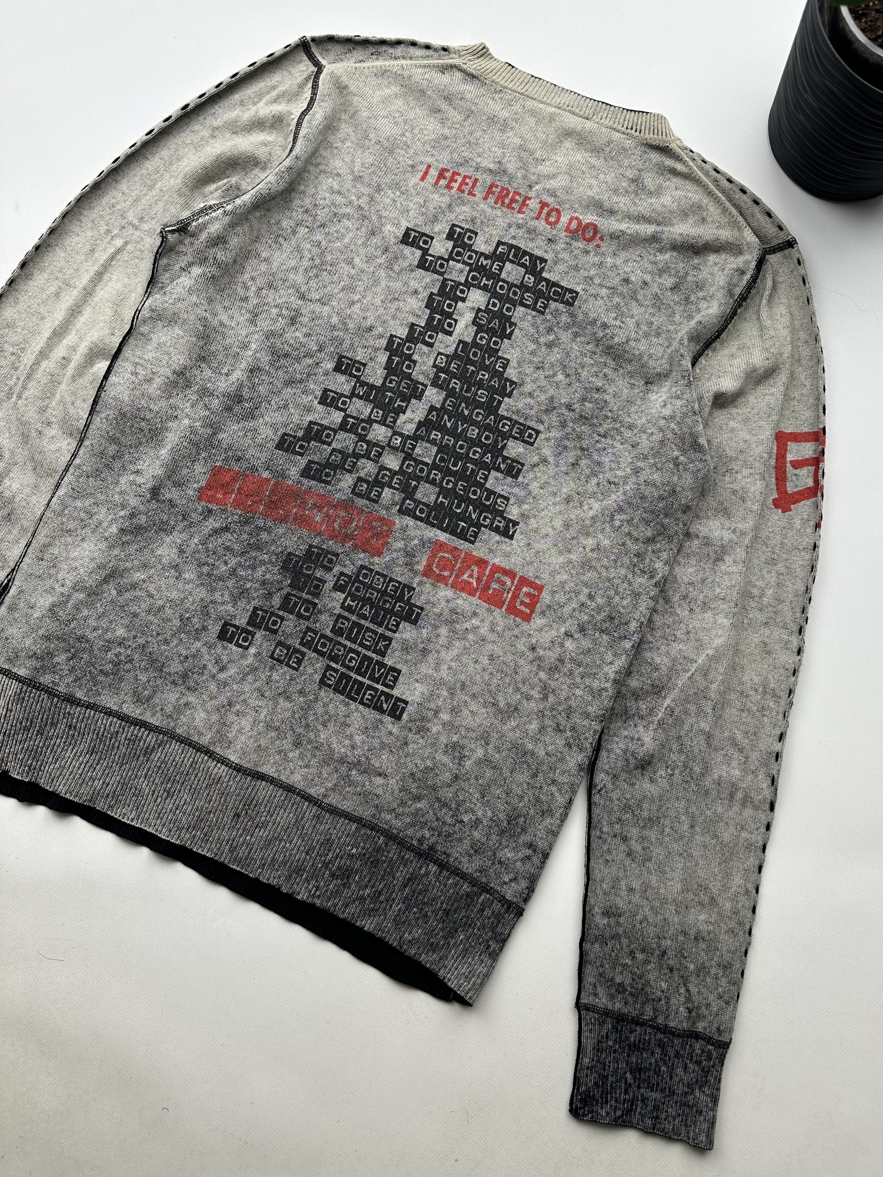 GF Ferre GF Ferre Vintage Faded Rare Sweater (463) Size US L / EU 52-54 / 3 - 8 Thumbnail