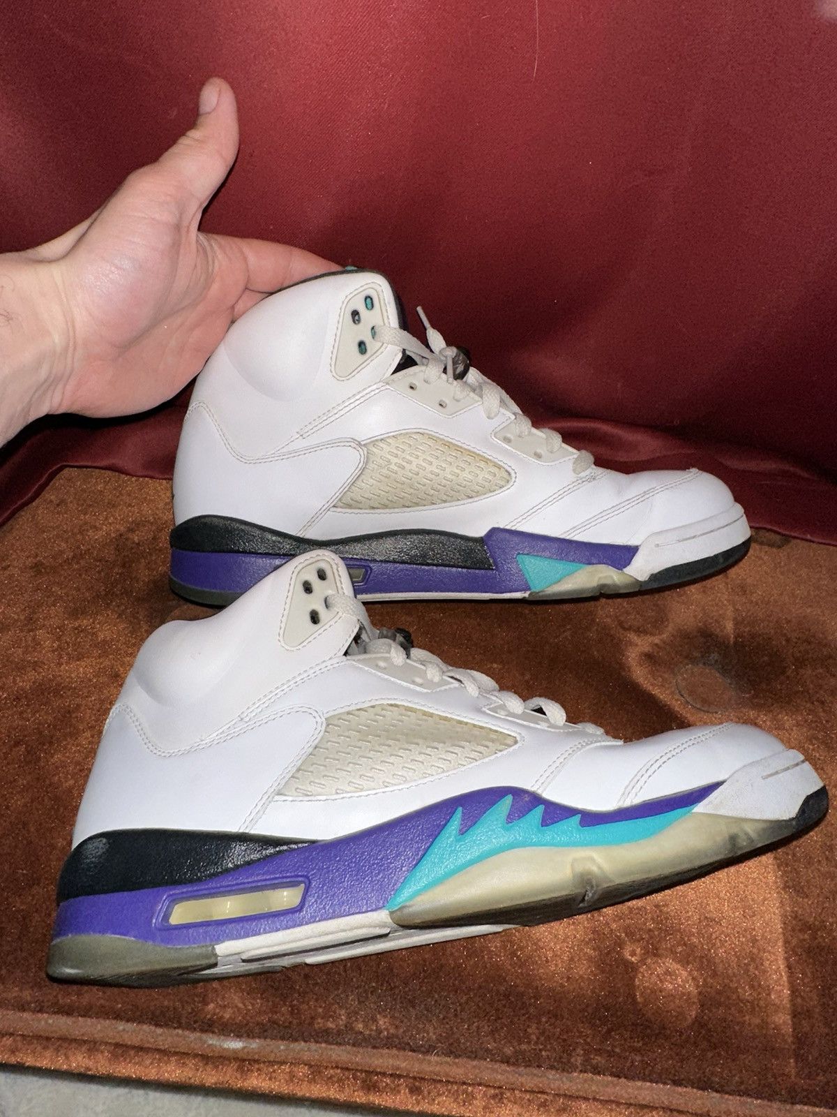 Jordan Brand × Nike Nike Air Jordan 5 Retro Grape 2012 Sneaker Grail Size US 11 / EU 44 - 7 Thumbnail