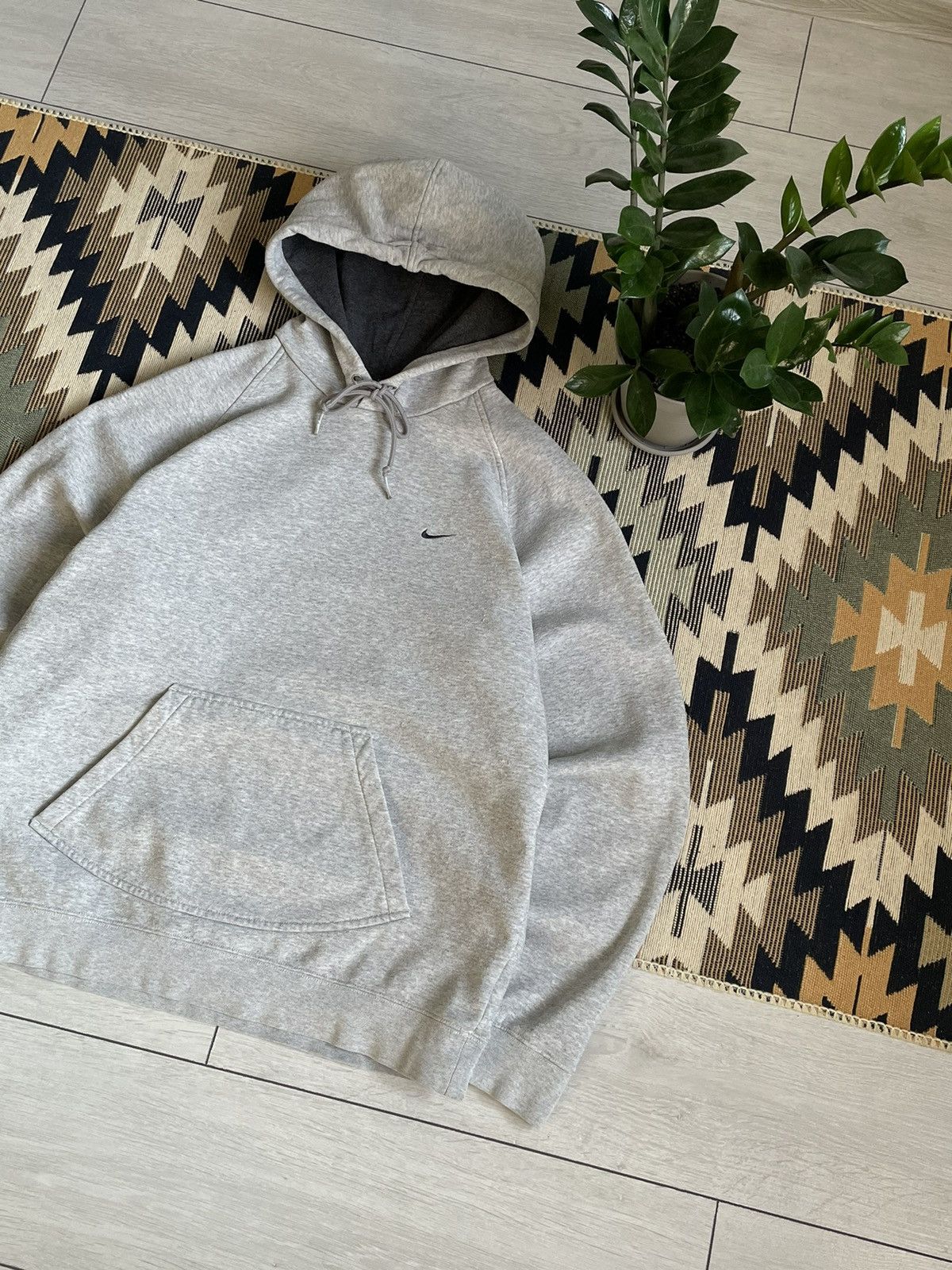 Vintage Vintage 90’s Nike Swoosh Oversized Hoodie Size US L / EU 52-54 / 3 - 4 Thumbnail