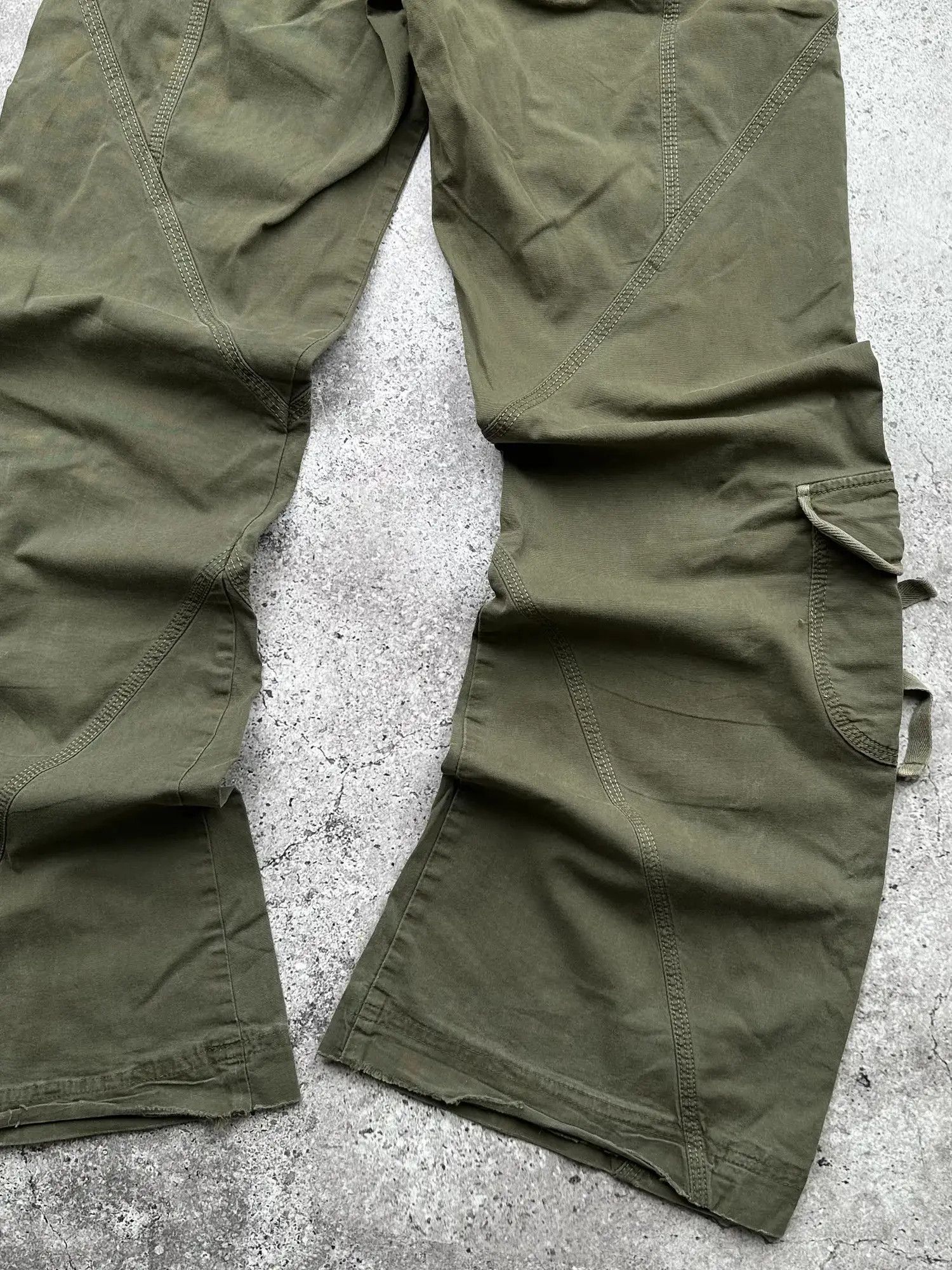 Vintage Vintage Flare Cargo Bondage Pants C353(V618) Size 25" / US 0 / IT 36 - 9 Thumbnail