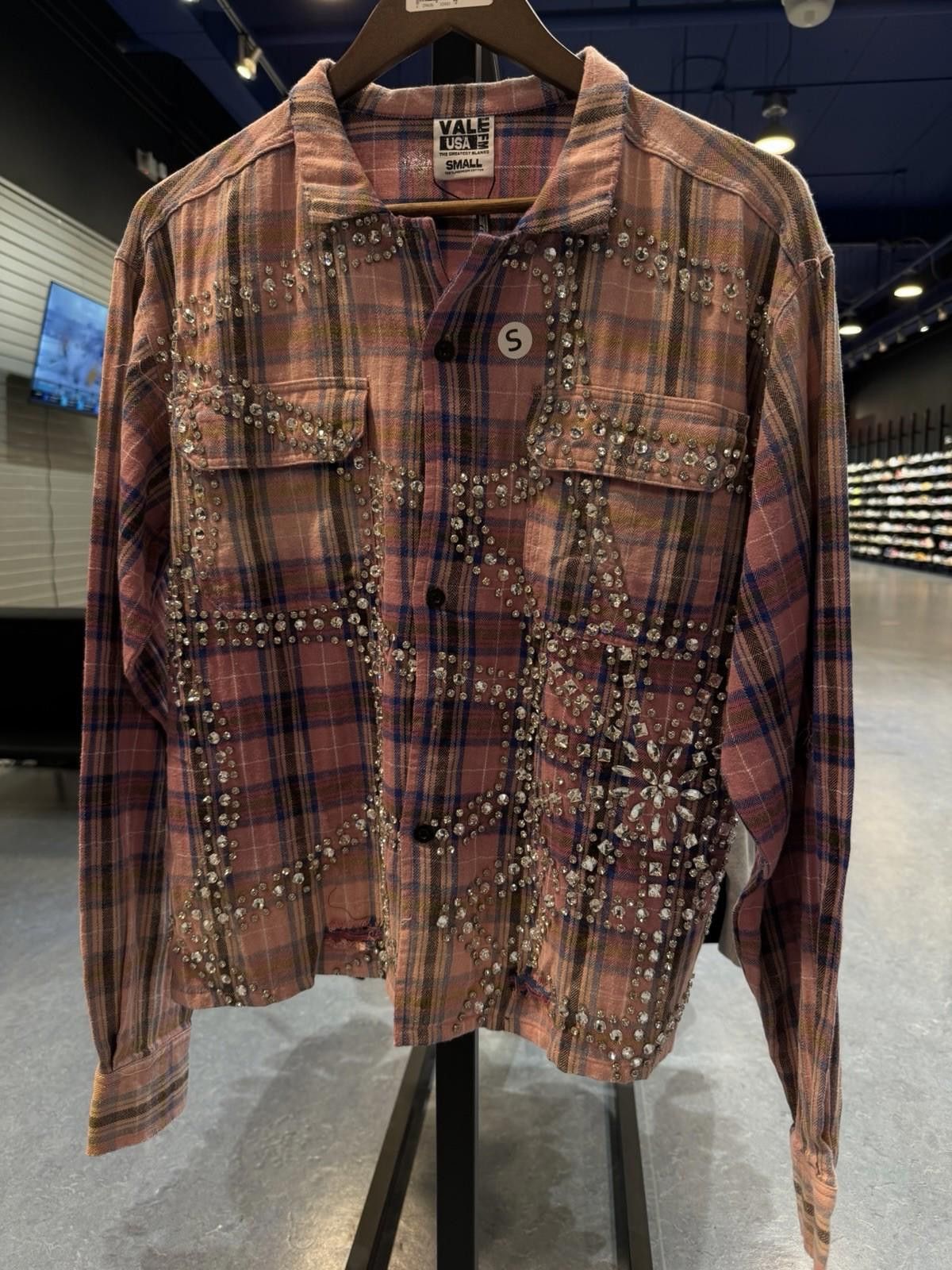 Vale Valley Dreams Crystal Stone Flannel (Small) Brand New Pink Size US S / EU 44-46 / 1 - 5 Thumbnail