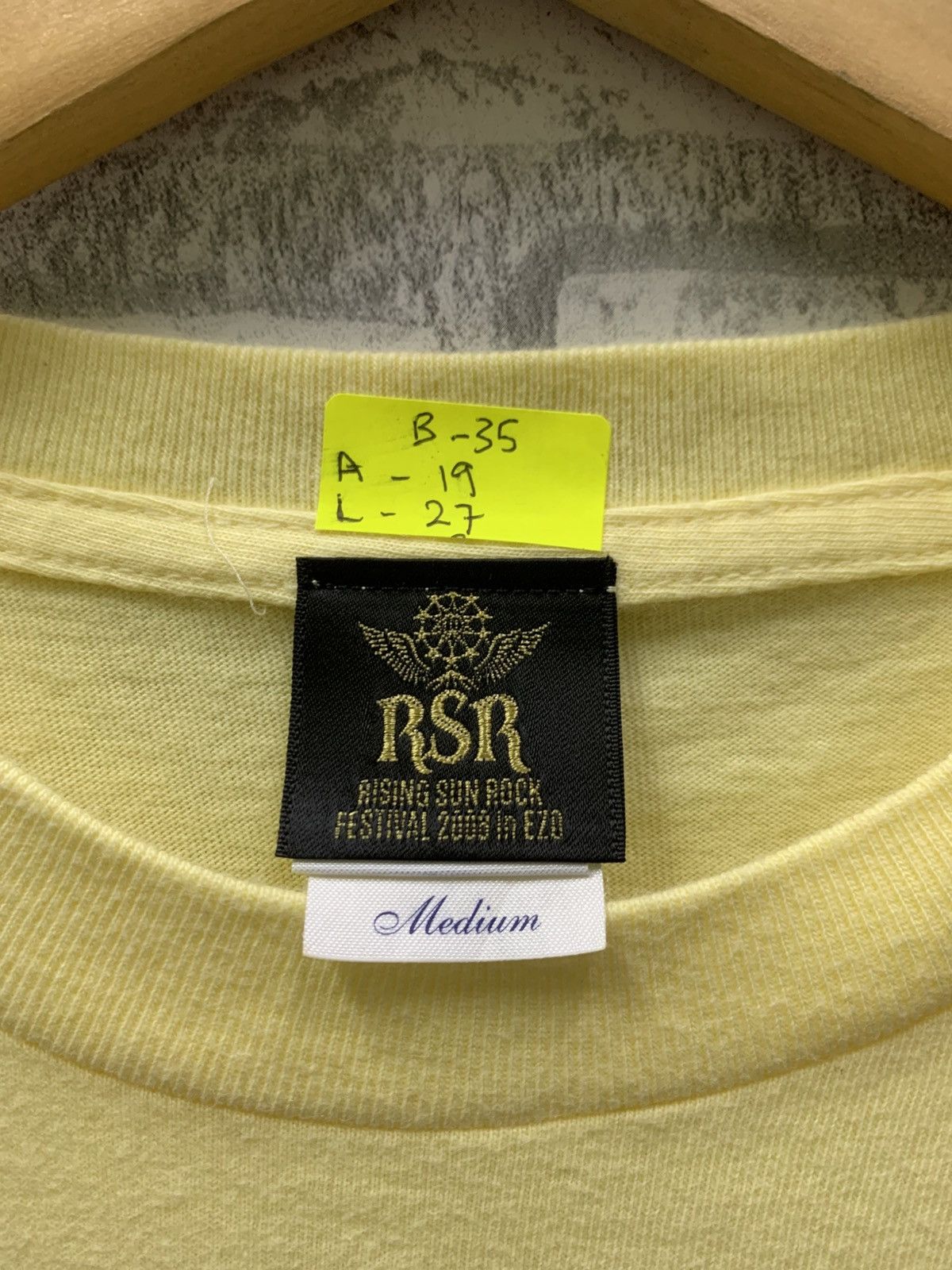 Band Tees Vintage Rising Sun Rock 2008 Festival Japan T-shirts Size US M / EU 48-50 / 2 - 4 Thumbnail