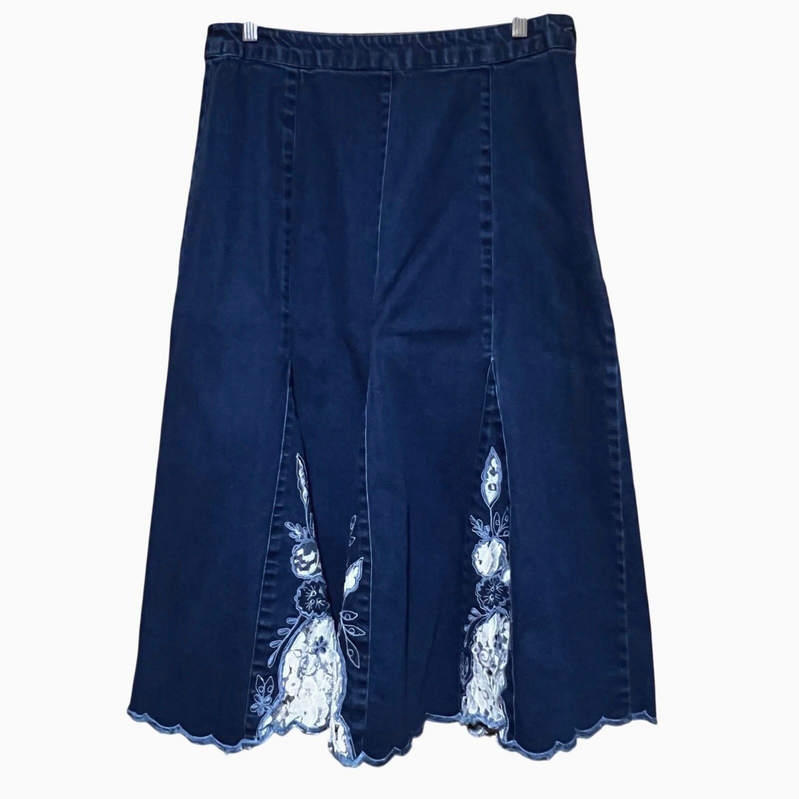 Other Vintage Choices Denim Tulip Skirt Lace Insets Petite MED Size 28" / US 6 / IT 42 - 1 Thumbnail