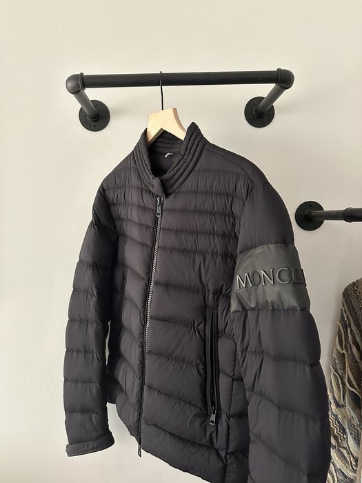 Moncler arree cheap