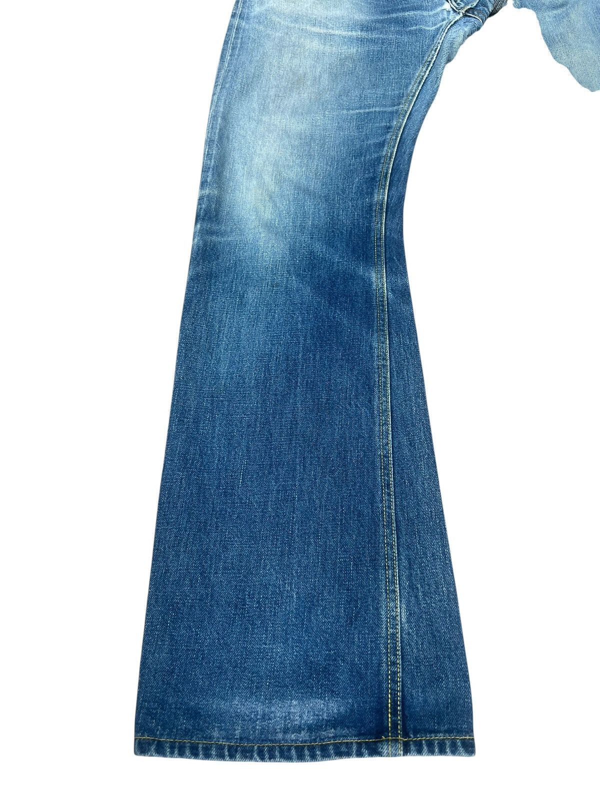 KATO Vintage Kato Japan Ripped Distressed Faded Denim Flare Jeans Size US 31 - 9 Thumbnail