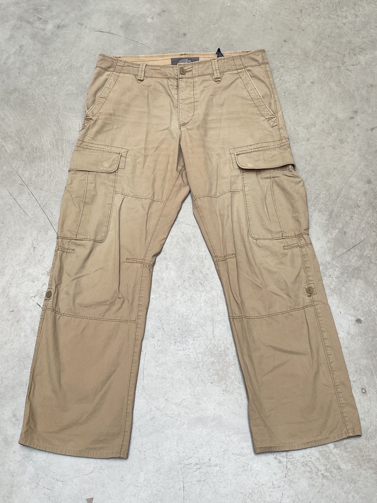 Vintage Vintage Military Cargo Pants Beige Wide Workwear Fit size 36 Size US 36 / EU 52 - 1 Thumbnail