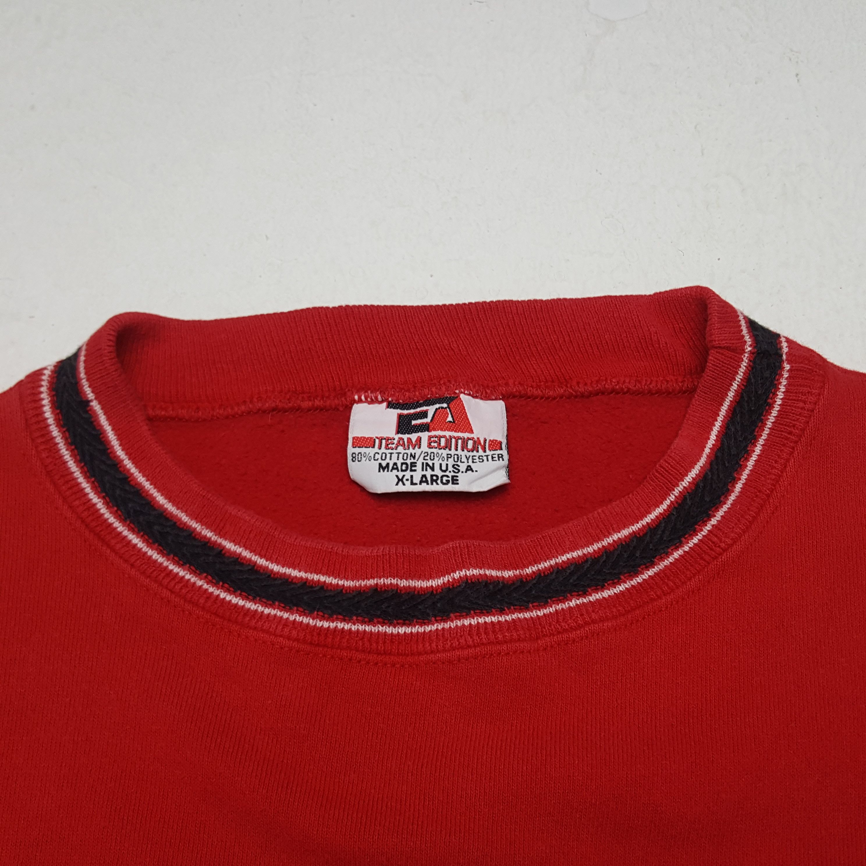 Vintage Vintage Cincinnati Bearcats Sweatshirt Size US L / EU 52-54 / 3 - 4 Thumbnail