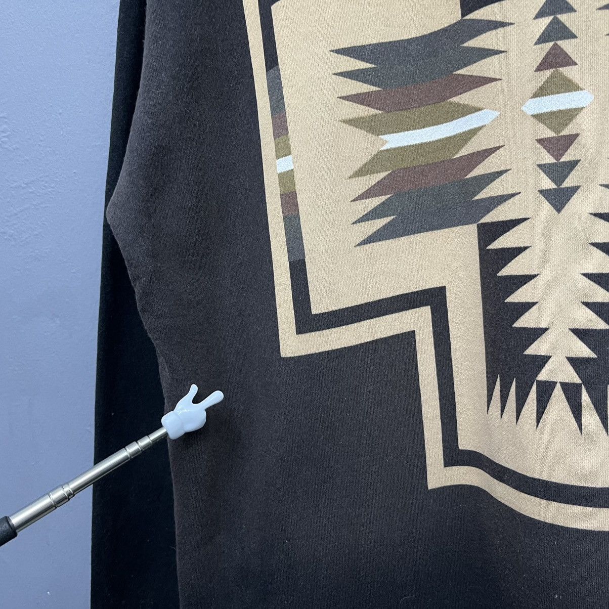 Pendleton Vintage Y2K Pendleton Navajo Crewneck Sweatshirto Size US L / EU 52-54 / 3 - 10 Thumbnail