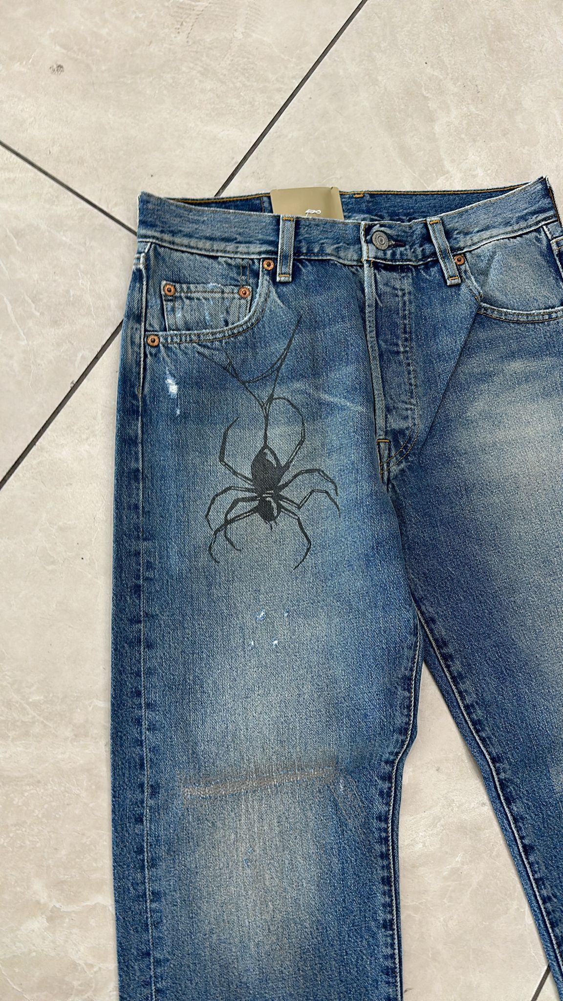 Levi's Vintage Clothing LVC Levi's Vintage Clothing 1984 501XX Tangled Web Jeans Size US 30 / EU 46 - 2 Thumbnail