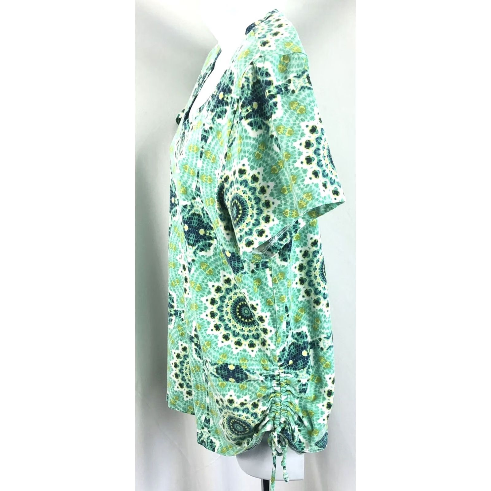 B Sides Caribbean Joe Top 1X Green V-Neck Tie Dye Geo Ruched Tie Sides Beach Hippie Boho Size XL / US 12-14 / IT 48-50 - 2 Thumbnail