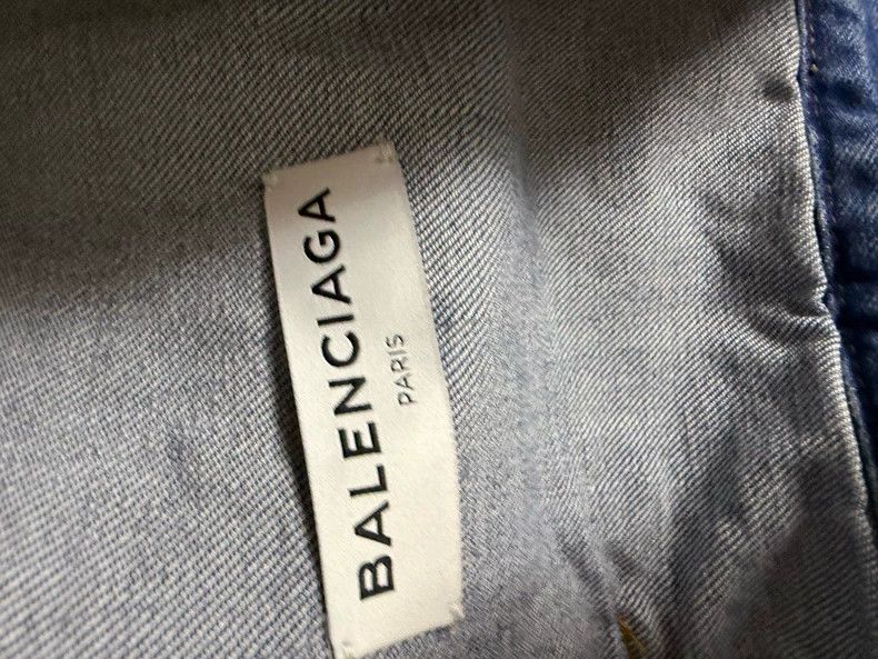 Balenciaga Balenciaga size 40 Denim jacket with logo on back Size US XXS / EU 40 - 5 Thumbnail