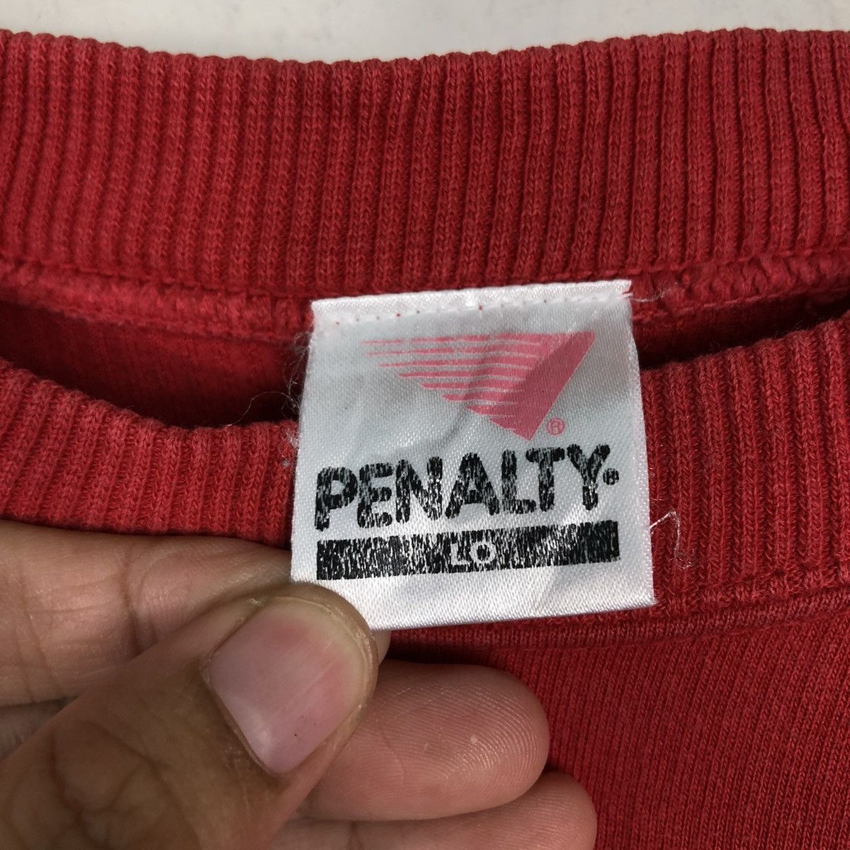 Japanese Brand 🔥VINTAGE SWEATSHIRT PENALTY SPORTS BIG LOGO Size US L / EU 52-54 / 3 - 14 Thumbnail