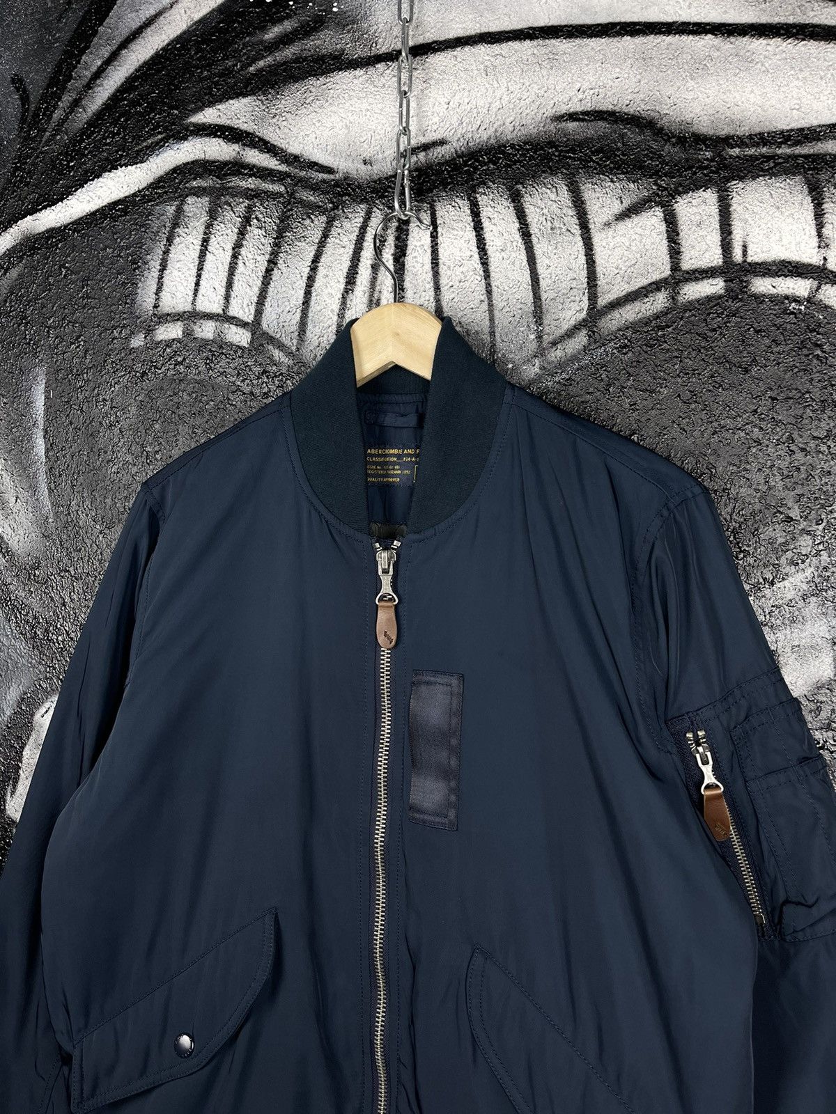 Abercrombie & Fitch Abercrombie And Fitch Bomber Jacket Men’s Size M Size US M / EU 48-50 / 2 - 4 Thumbnail