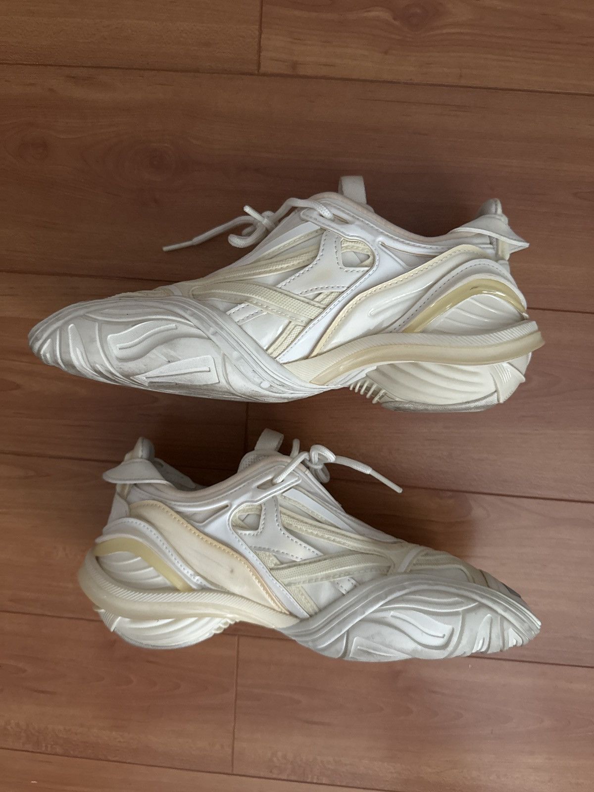 Balenciaga Balenciaga Tyrex Low White Sneakers Size US 6 / IT 36 - 2 Thumbnail