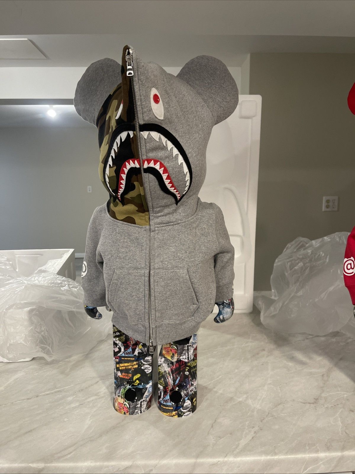 Bape BAPE LEGACY CAMO SHARK BE@RBRICK 1000% Size ONE SIZE - 1 Thumbnail