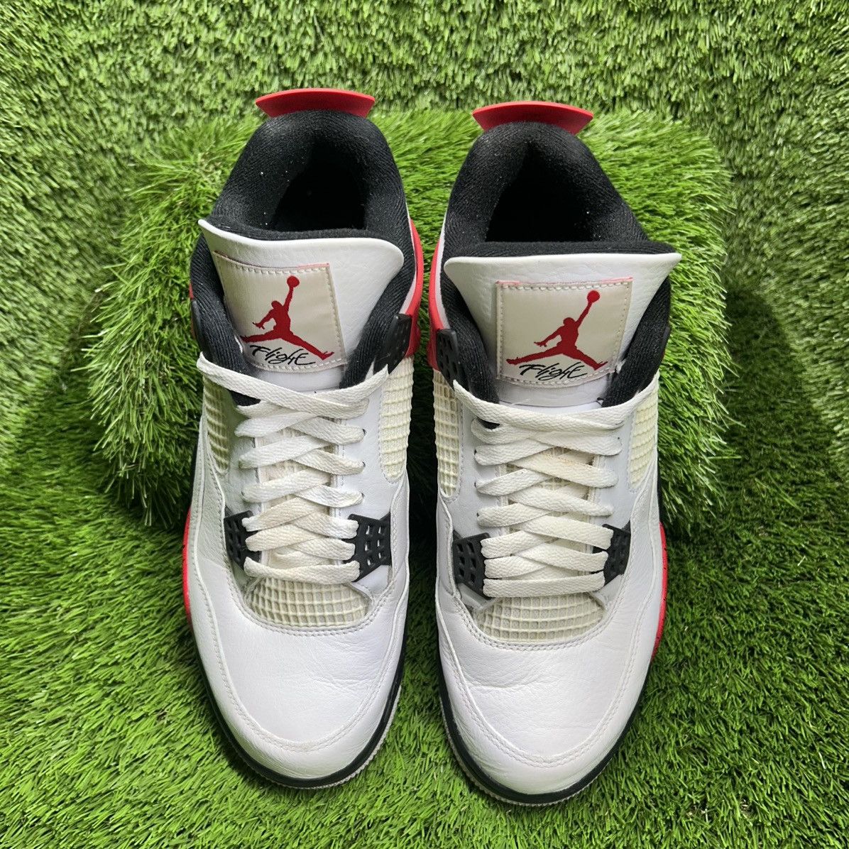Jordan Brand Jordan 4 “Red Cement” (Size 10) Size US 10 / EU 43 - 3 Thumbnail