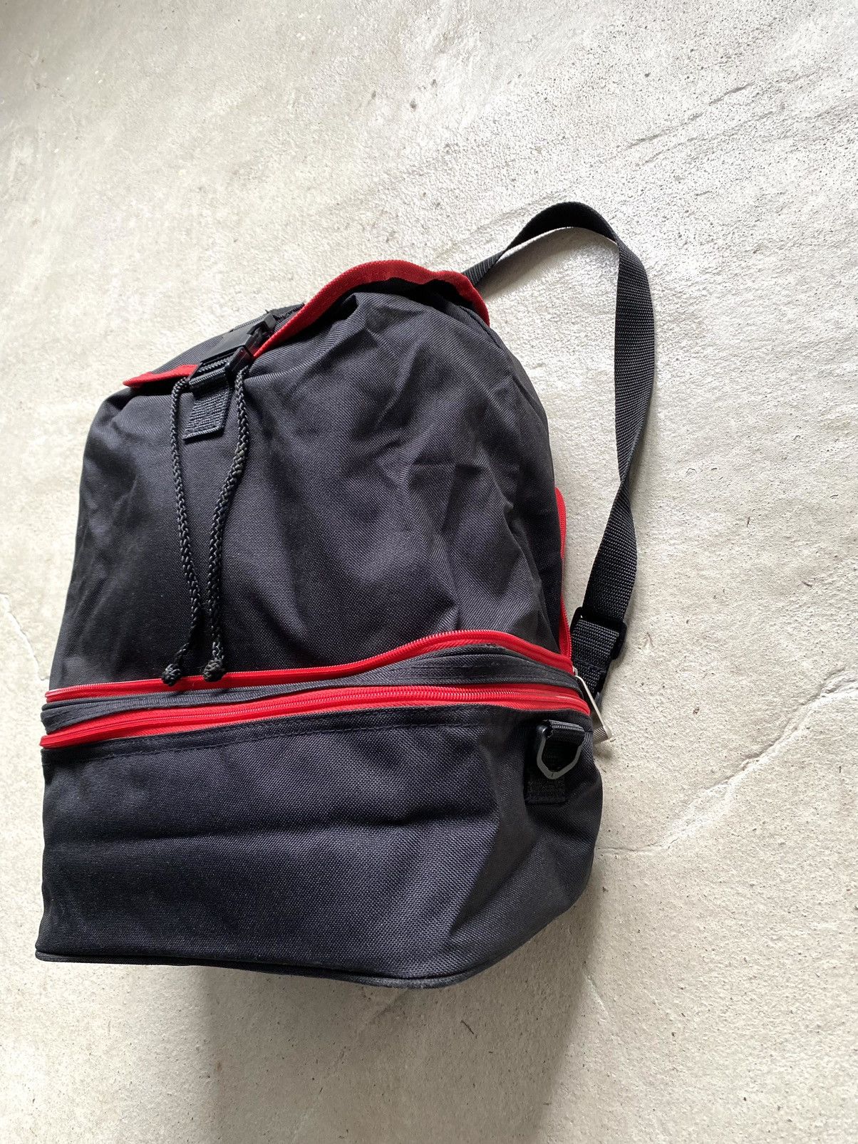 Rap Tees 90’s Rare! Vintage Marlboro Bagpack Transformer Bag Hype Size ONE SIZE - 5 Thumbnail