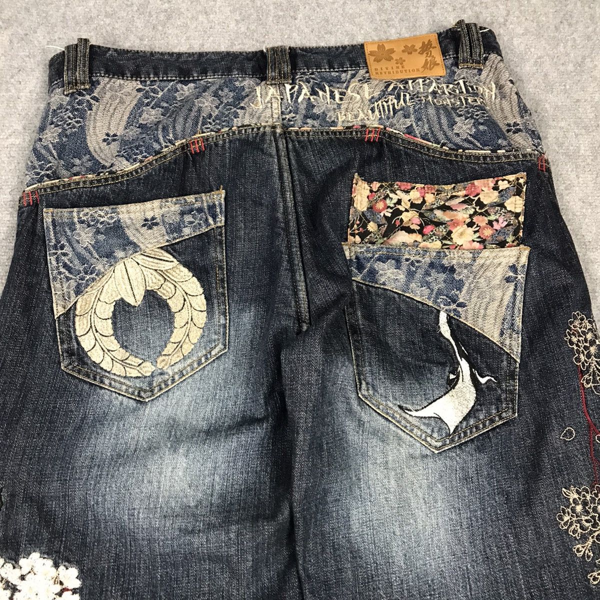 JAPANESE DENIM STYLE EMBROIDERY ART BAGGY PANTS