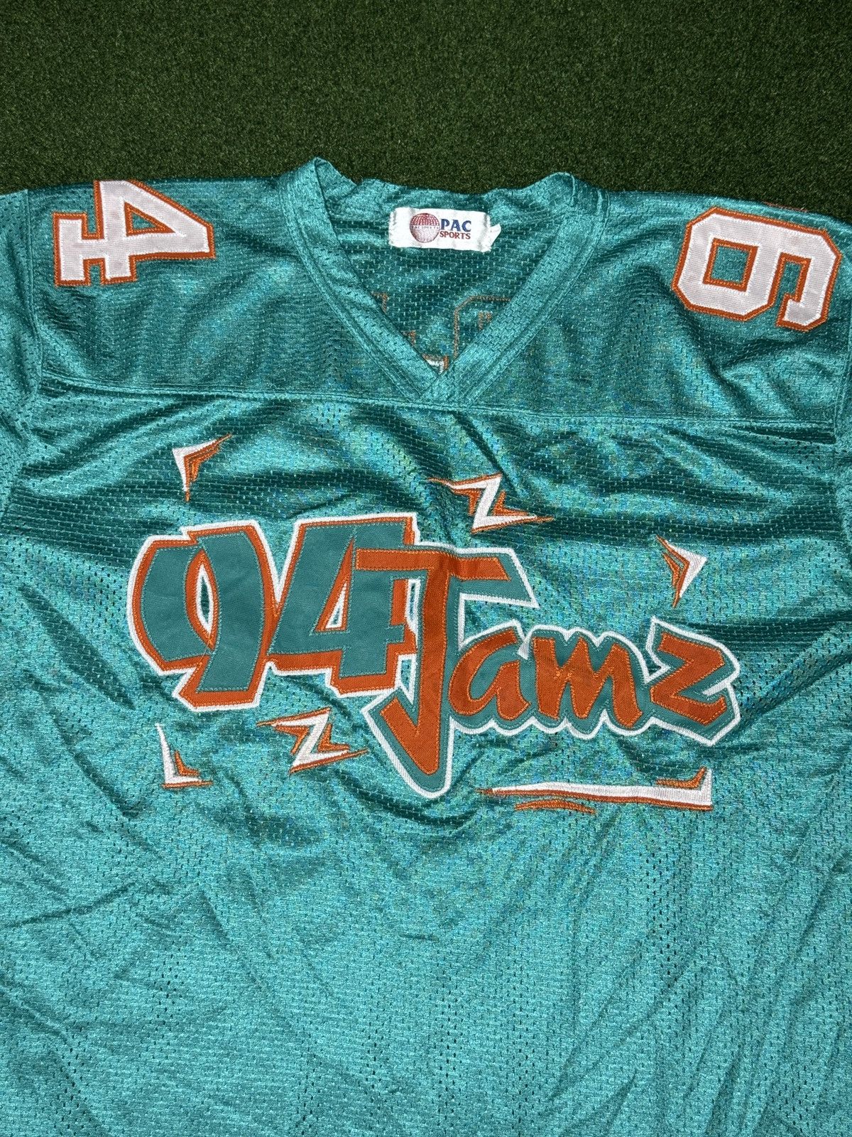 Vintage Vintage 90s Hot 94 Jamz RARE Texas Hip Hop Football Jersey Size US S / EU 44-46 / 1 - 2 Thumbnail