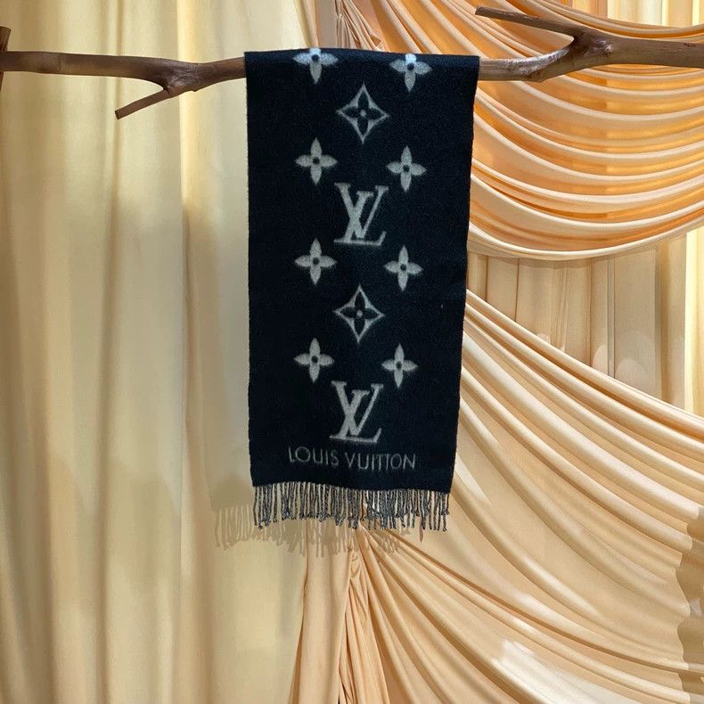 Louis Vuitton Louis Vuitton Black and Grey Old-print Double Face Cashmer Size ONE SIZE - 1 Thumbnail
