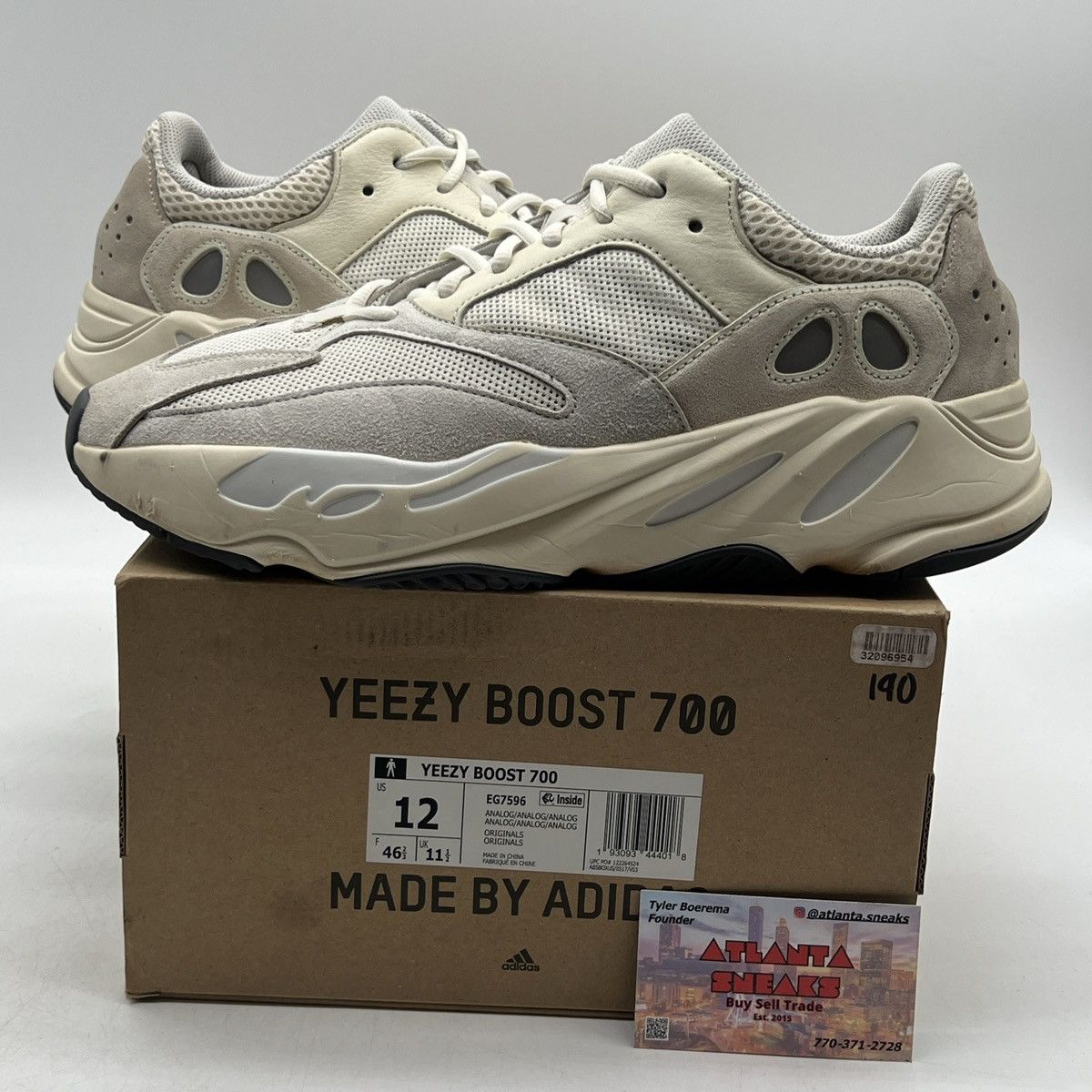 Yeezy boost 700 analog - Main Image