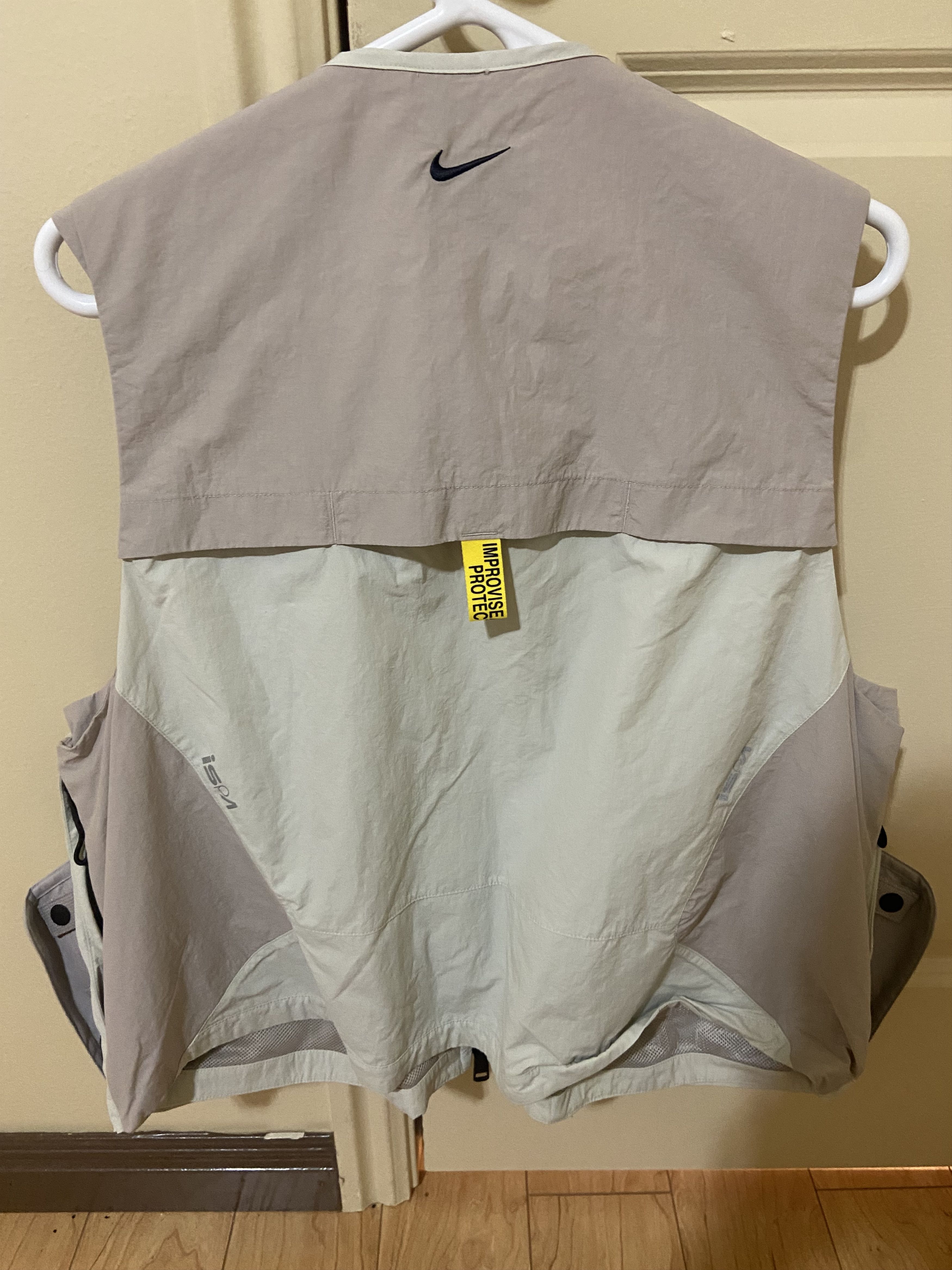 Nike Nike ISPA Tactical Utility Vest Mens Large FV4899- 072 L Size US L / EU 52-54 / 3 - 2 Thumbnail