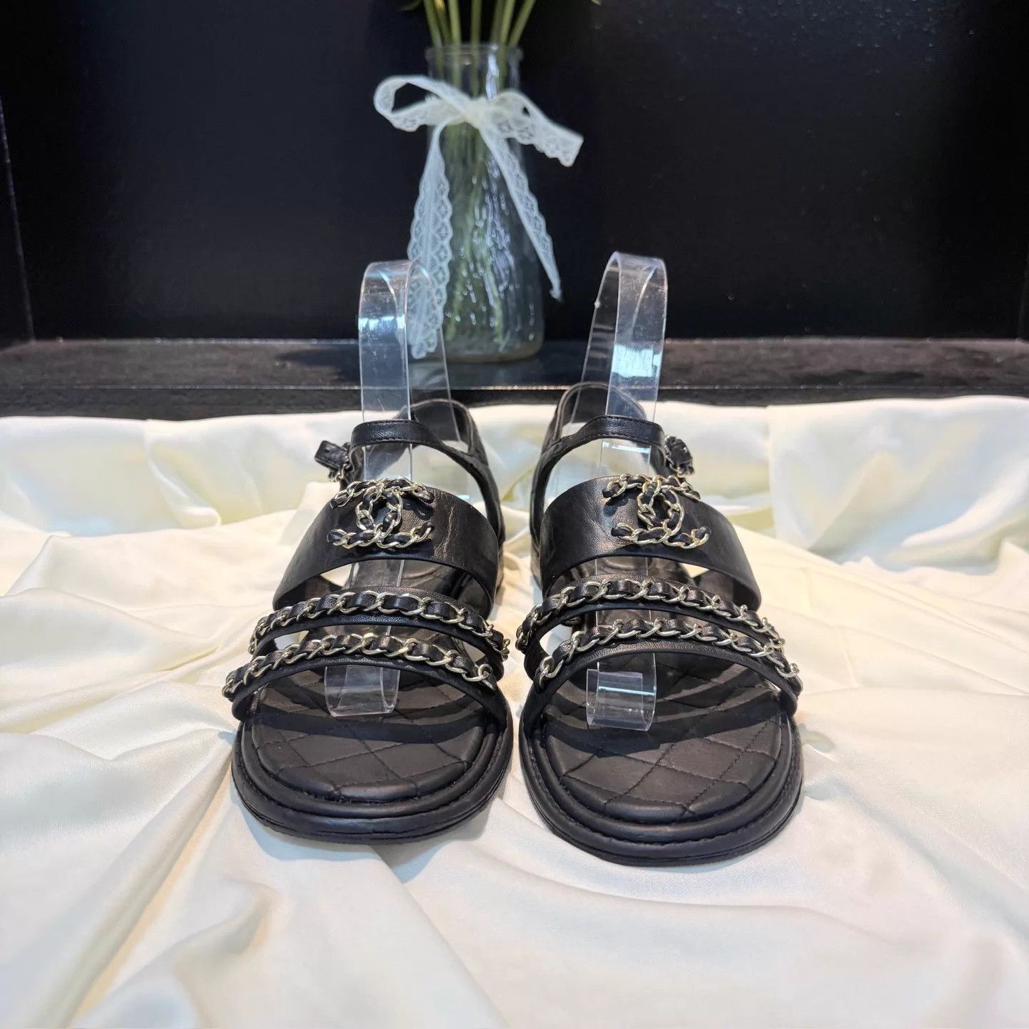 Chanel CHANEL Women's Double C Litchi Chain Sandal 37 95New Size US 6.5 / IT 36.5 - 2 Thumbnail