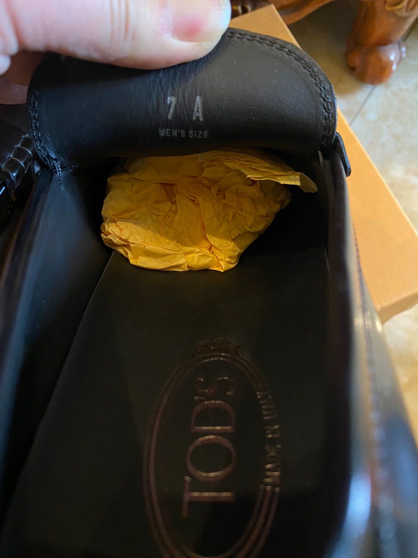 Tod's TOD'S Gommino Slip-On Loafer (New, Size 7/8) Size US 7 / EU 40 - 8 Thumbnail