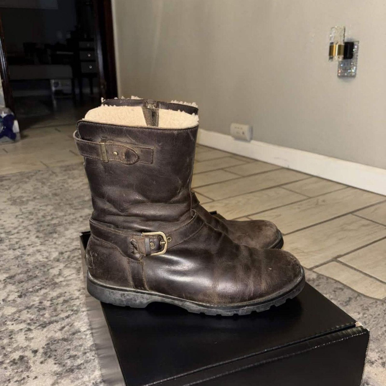 Ugg Vintage UGG Grandle Shearling Lined Leather Motorcycle Boots Size US 8.5 / IT 38.5 - 7 Thumbnail