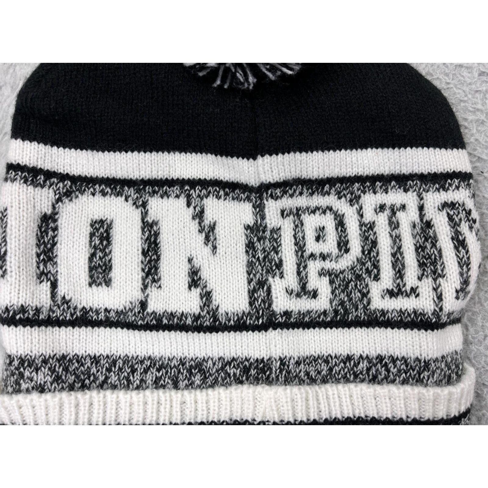 Victoria's Secret Victoria's Secret Beanie Adult One Size Black White Pom PINKNATION Acrylic Size ONE SIZE - 2 Thumbnail