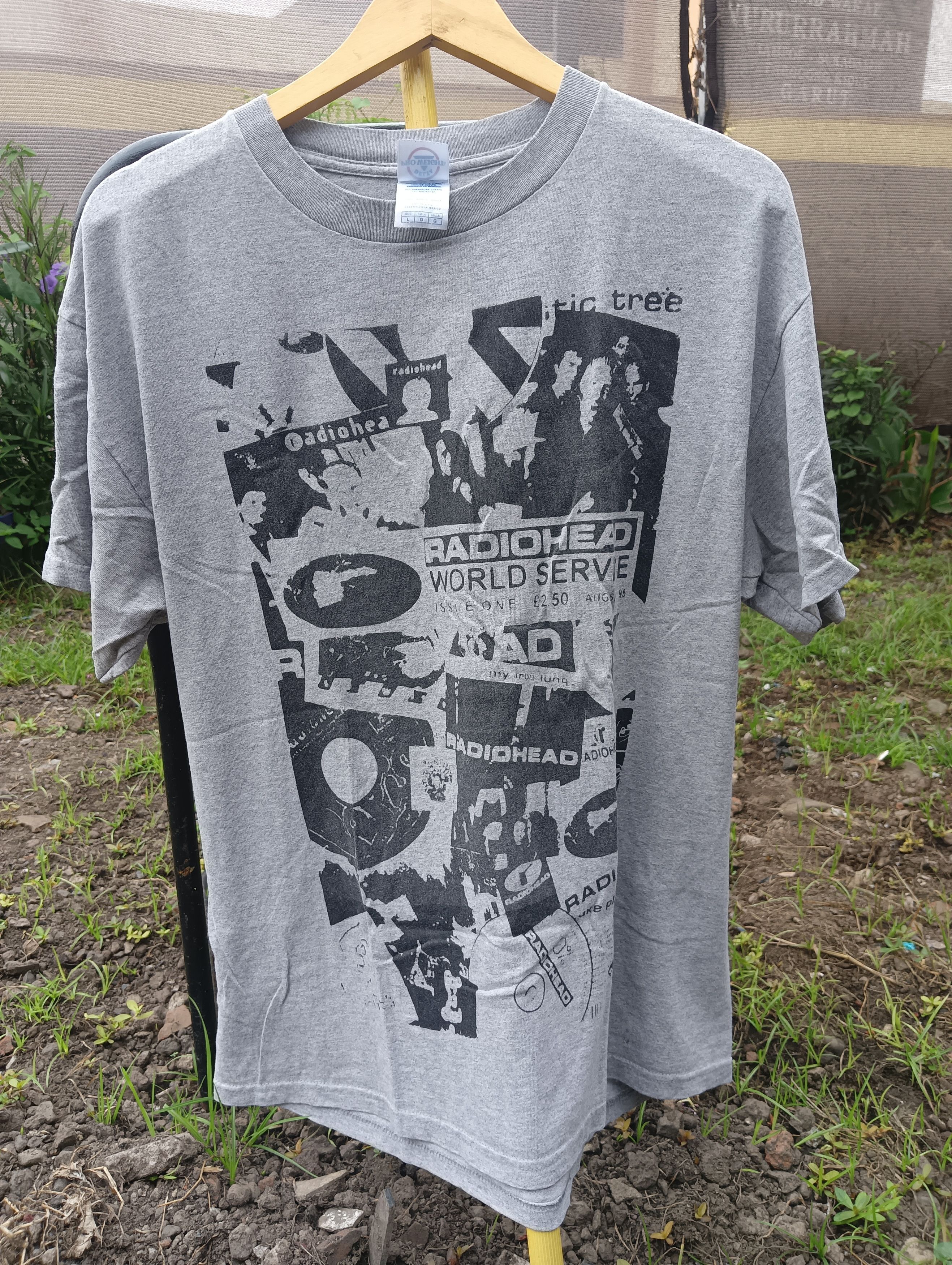 Band Tees × Vintage Vintage Tees | Radiohead Size US L / EU 52-54 / 3 - 1 Thumbnail