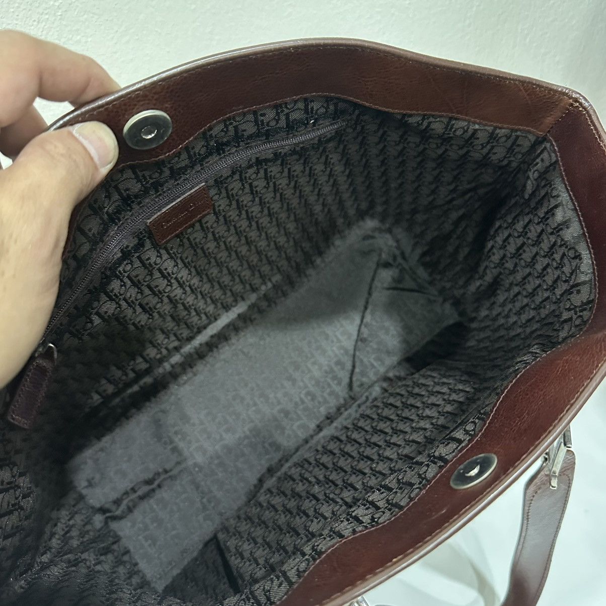 Dior ‼️YES‼️ CHRISTIAN DIOR LEATHER ROMANTIC FLOWERS TOTE BAG Size ONE SIZE - 12 Thumbnail