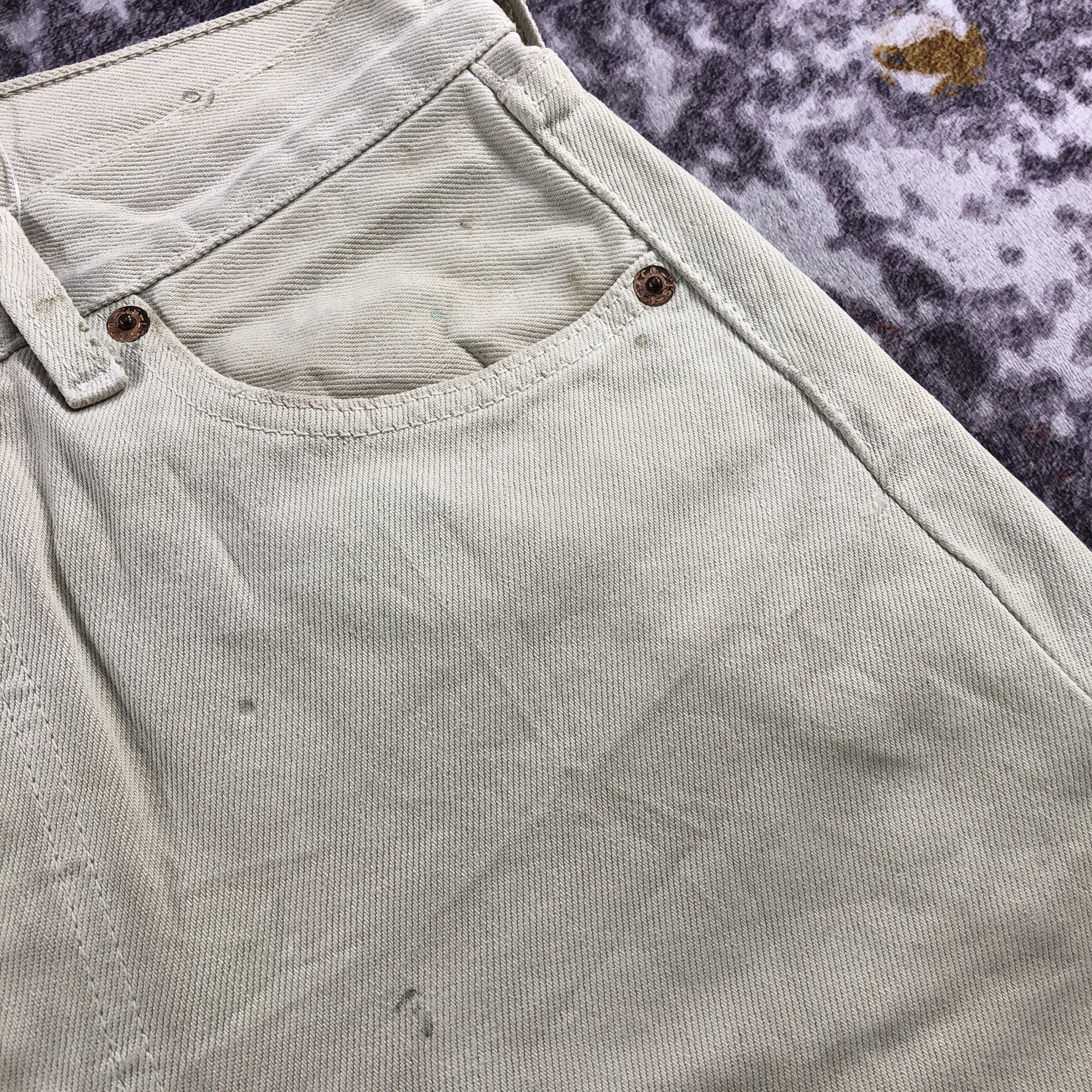 Levi's × Vintage Vintage 90s Light Wash Levis 501 Jeans-JM2519 Size US 30 / EU 46 - 11 Thumbnail