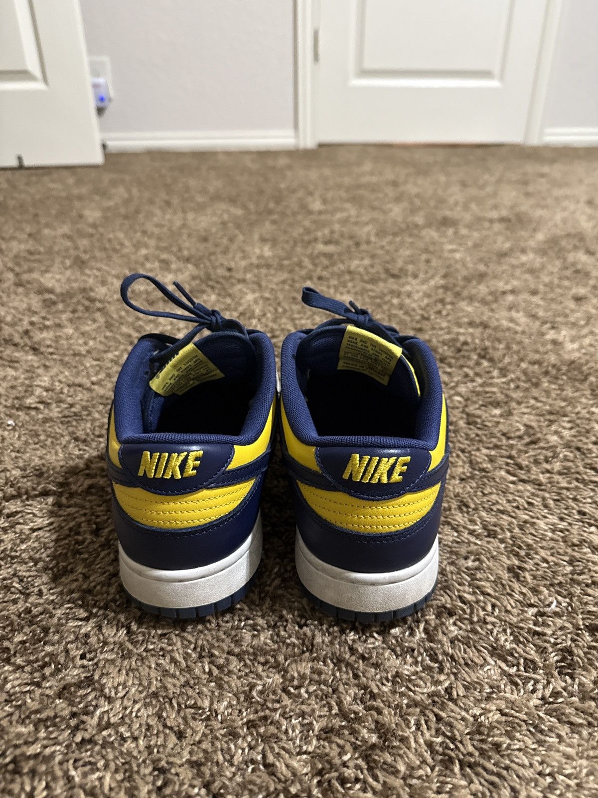 Nike × Vintage Nike Dunk Michigan - Size 10 (GREAT CONDITION) Size US 10 / EU 43 - 4 Thumbnail