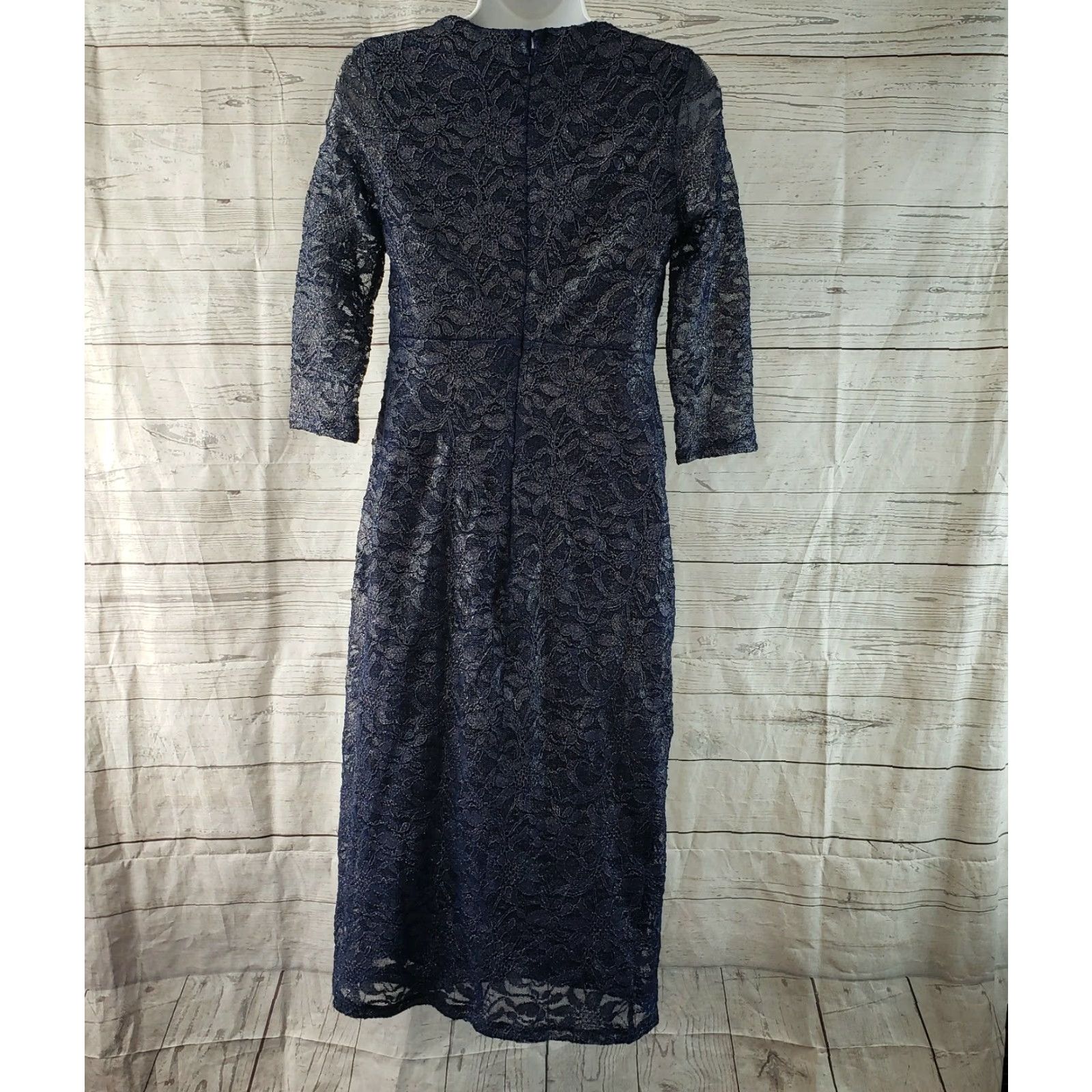Asos ASOS Maternity Womens Midi Dress Sz Small Solid Blue Lace 3/4 Sleeve Dress Women's Maternity ASOS Blue Lace Solid Midi 3/4 Sleeve Size S / US 4 / IT 40 - 4 Thumbnail