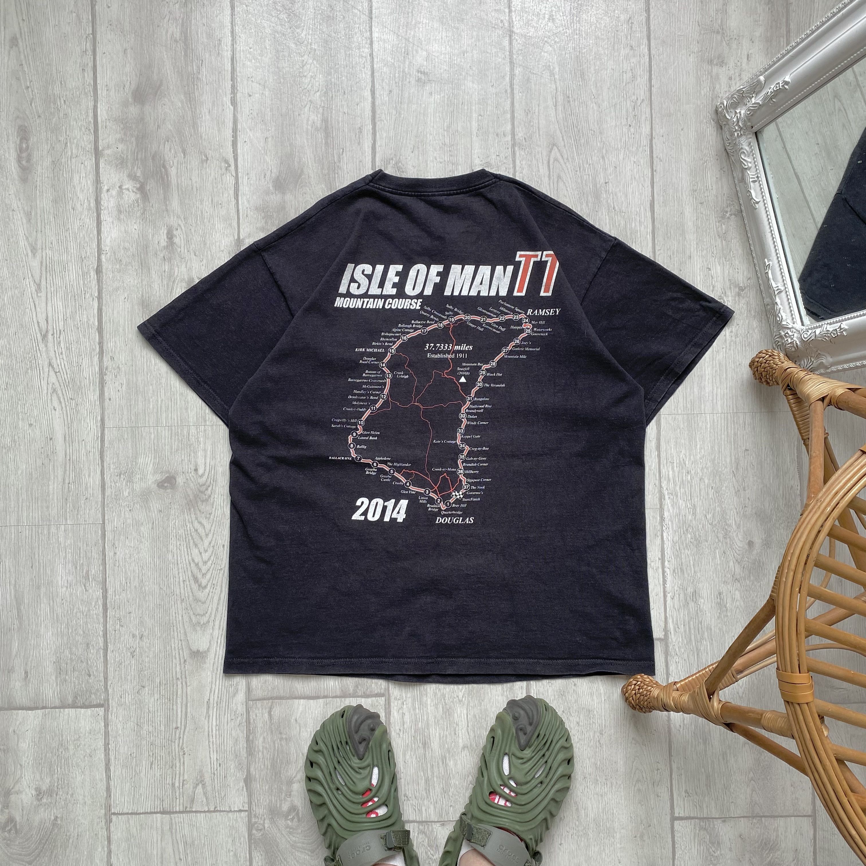 Yamaha 🏍️Vintage Racing Moto tee Honda Ducati Isle of Man kawasaki Size US L / EU 52-54 / 3 - 7 Thumbnail